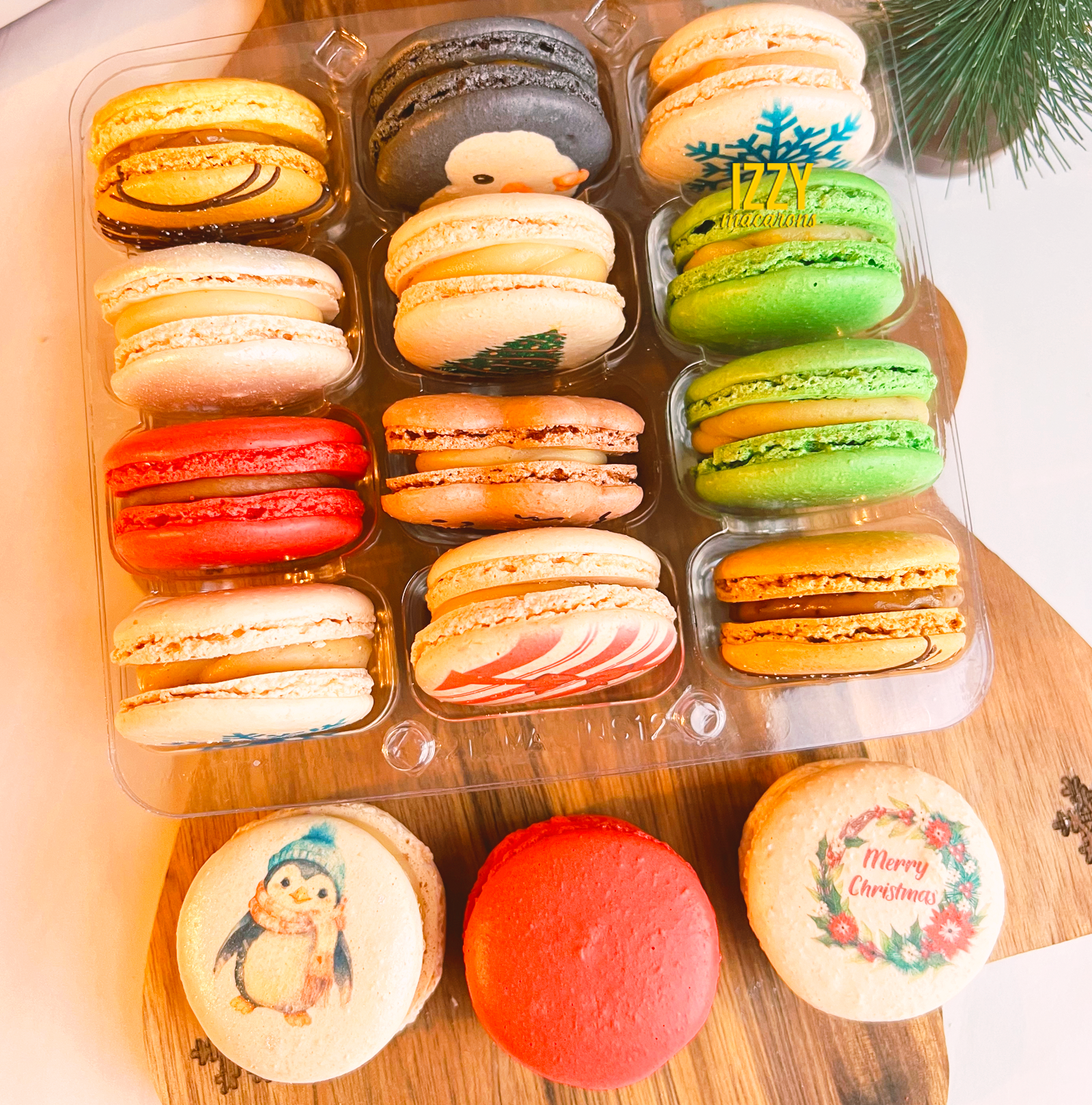 Surprise me/Assorted Christmas Macarons