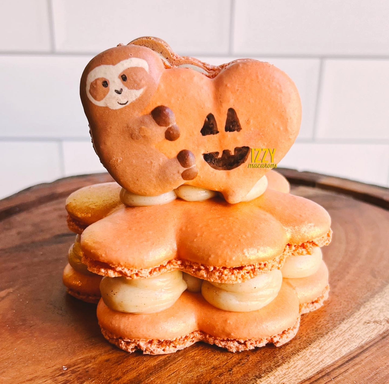 Customized Macaron Cake - 4 inches - PICK UP Only