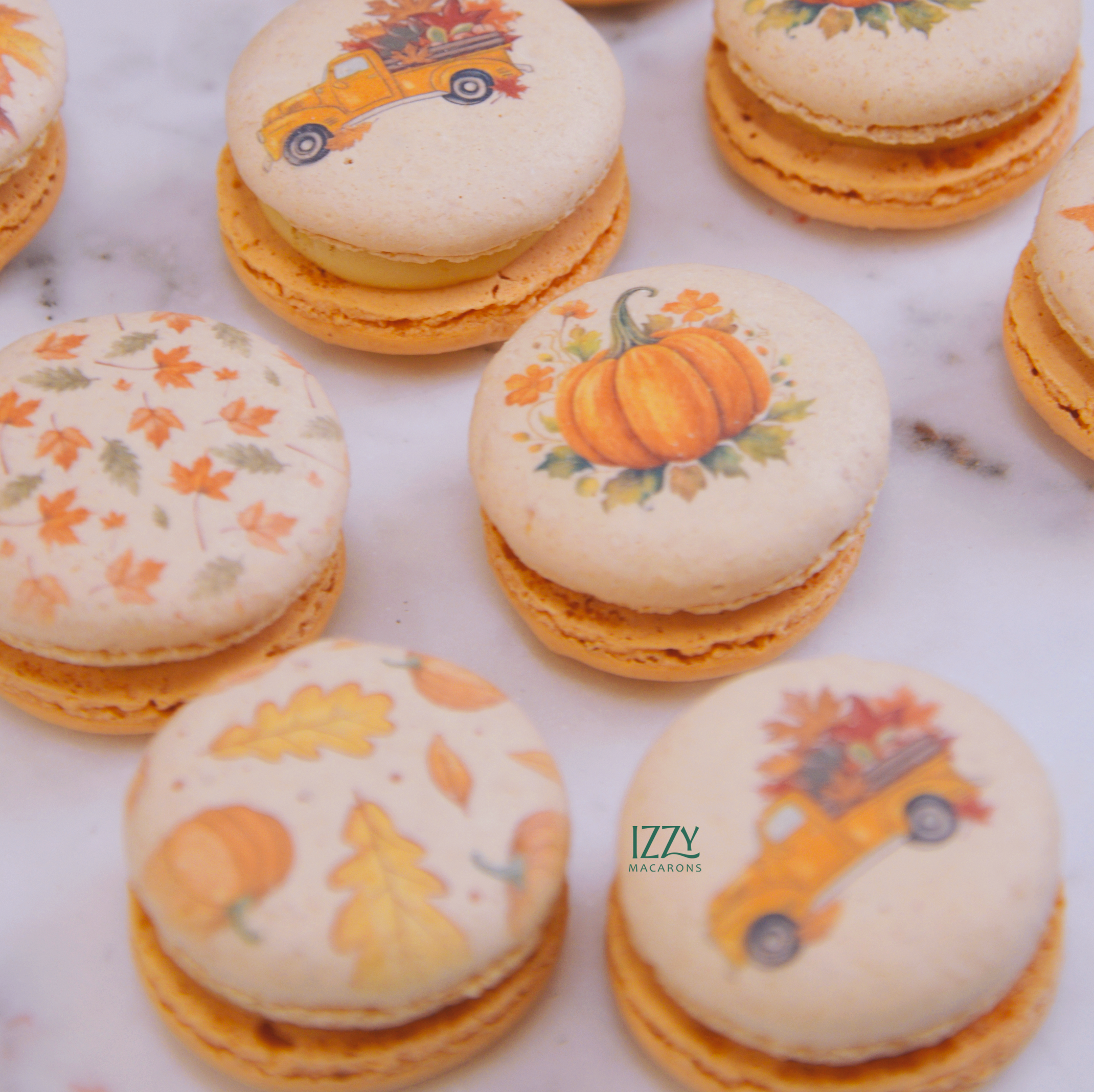 Pumpkin Spice Cheesecake French Macarons
