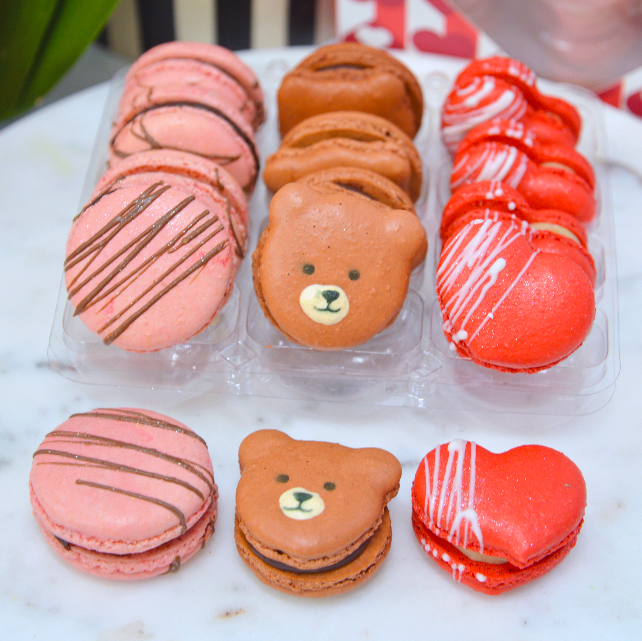 Valentine's Box - Teddy Bear | Heart | Chocolate Strawberry – Izzy