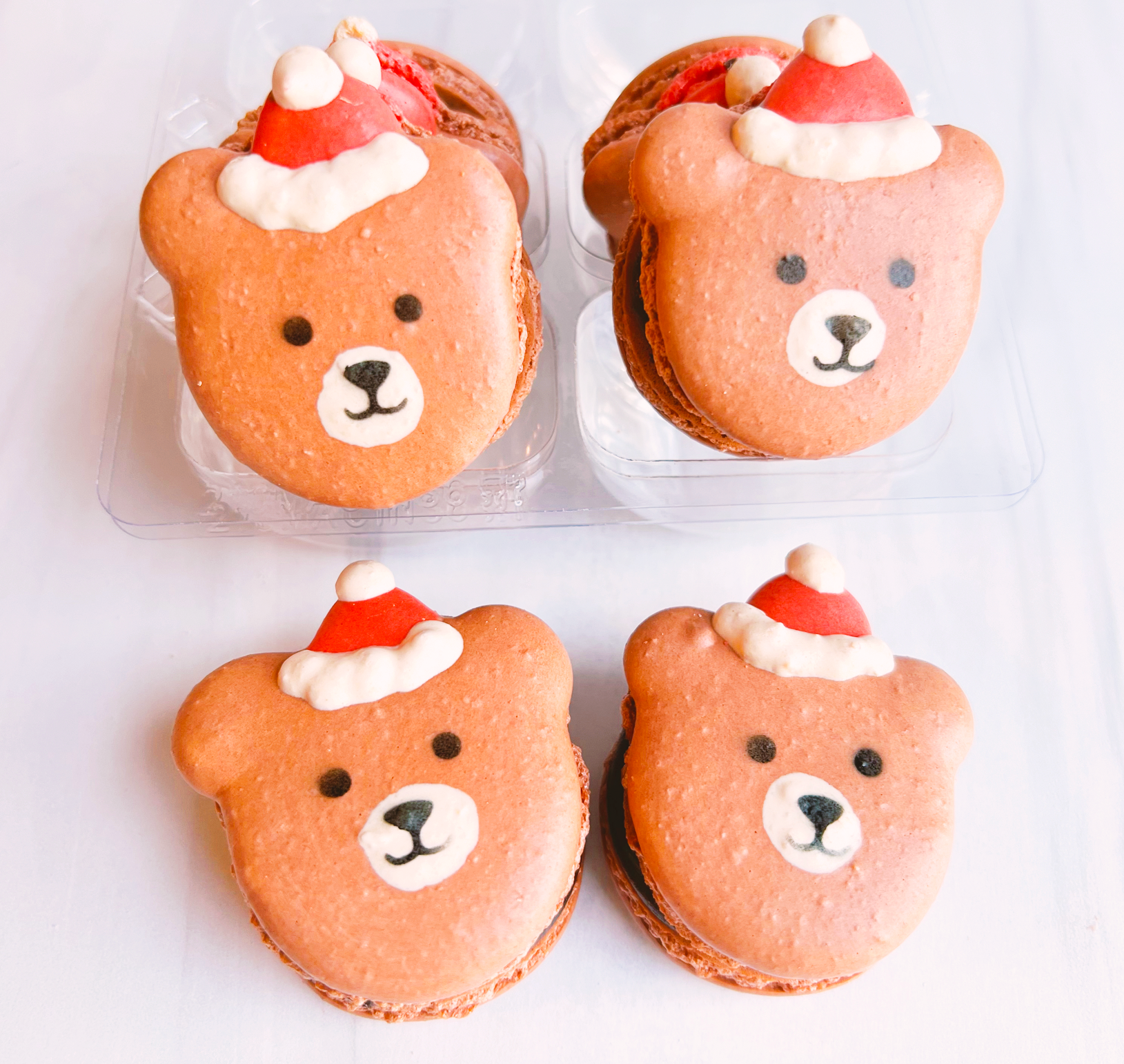 teddy bear macarons christmas