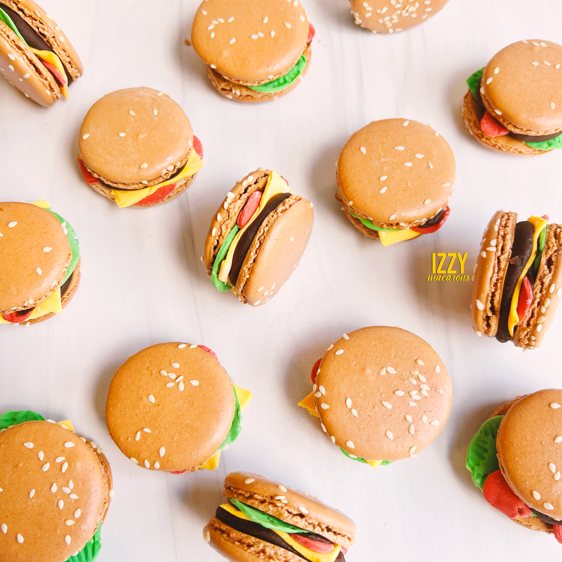 Hamburger Macarons