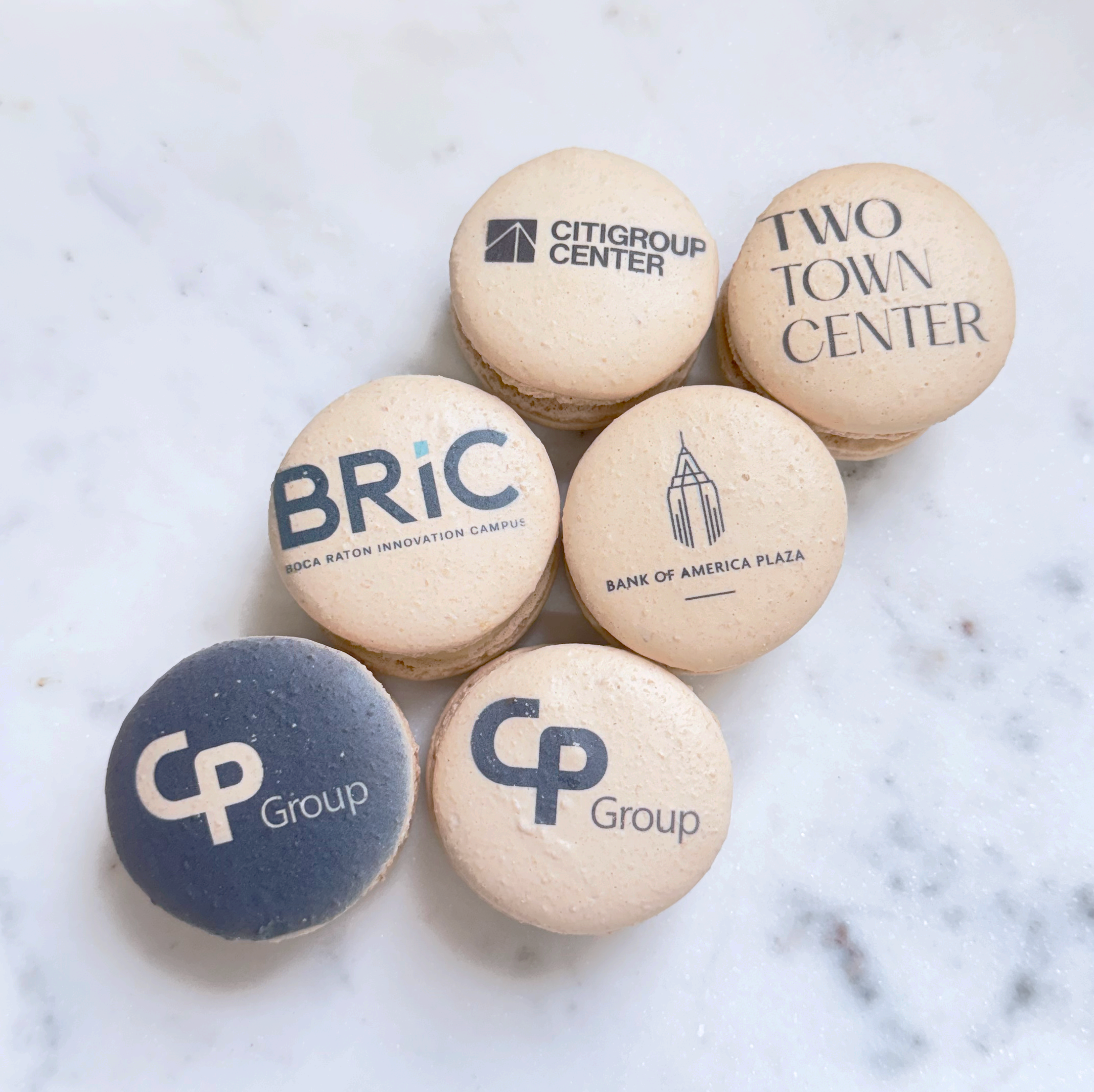 CP Group Leasing Giftset