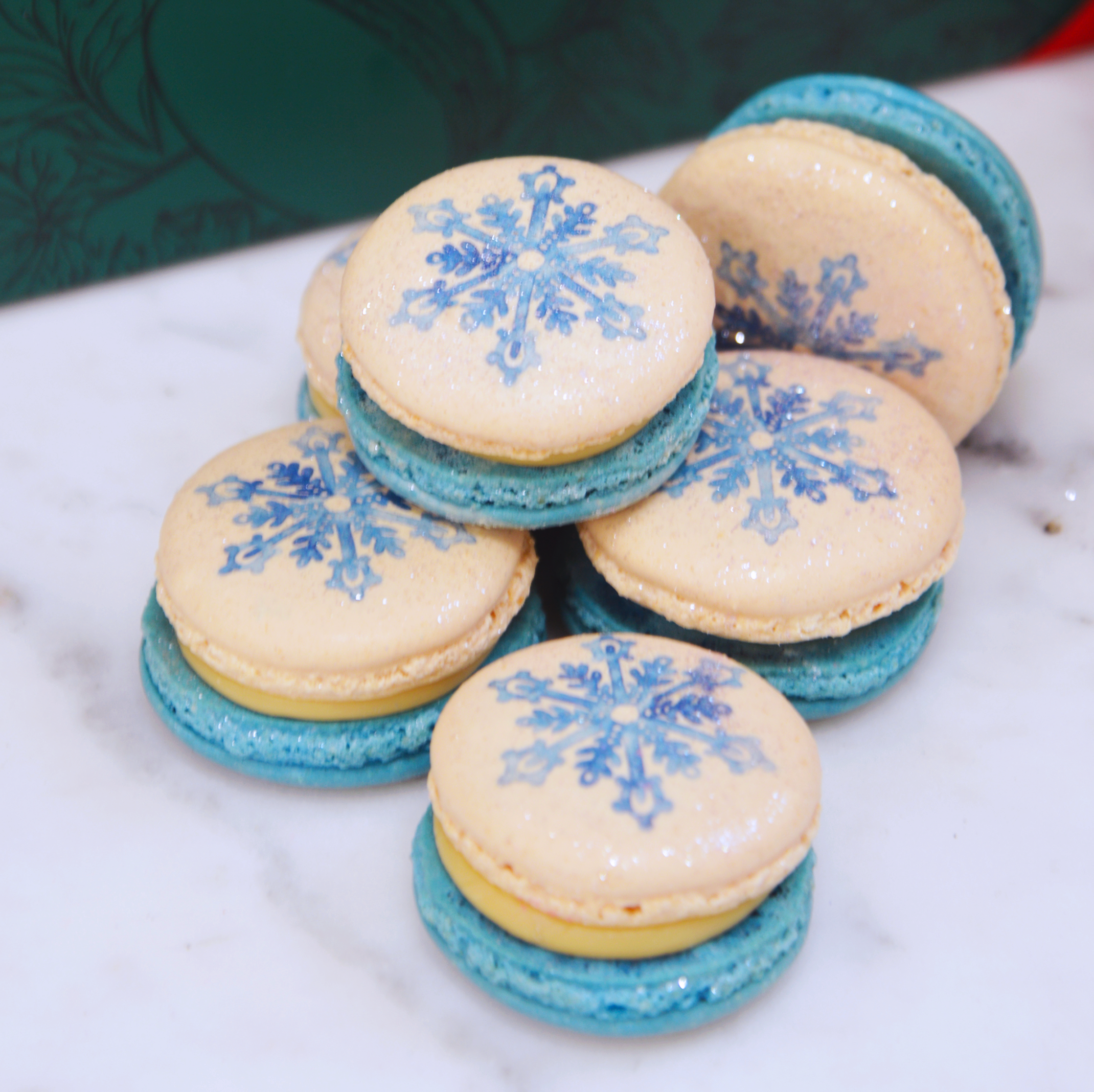 Snowflake Winter Christmas Macarons