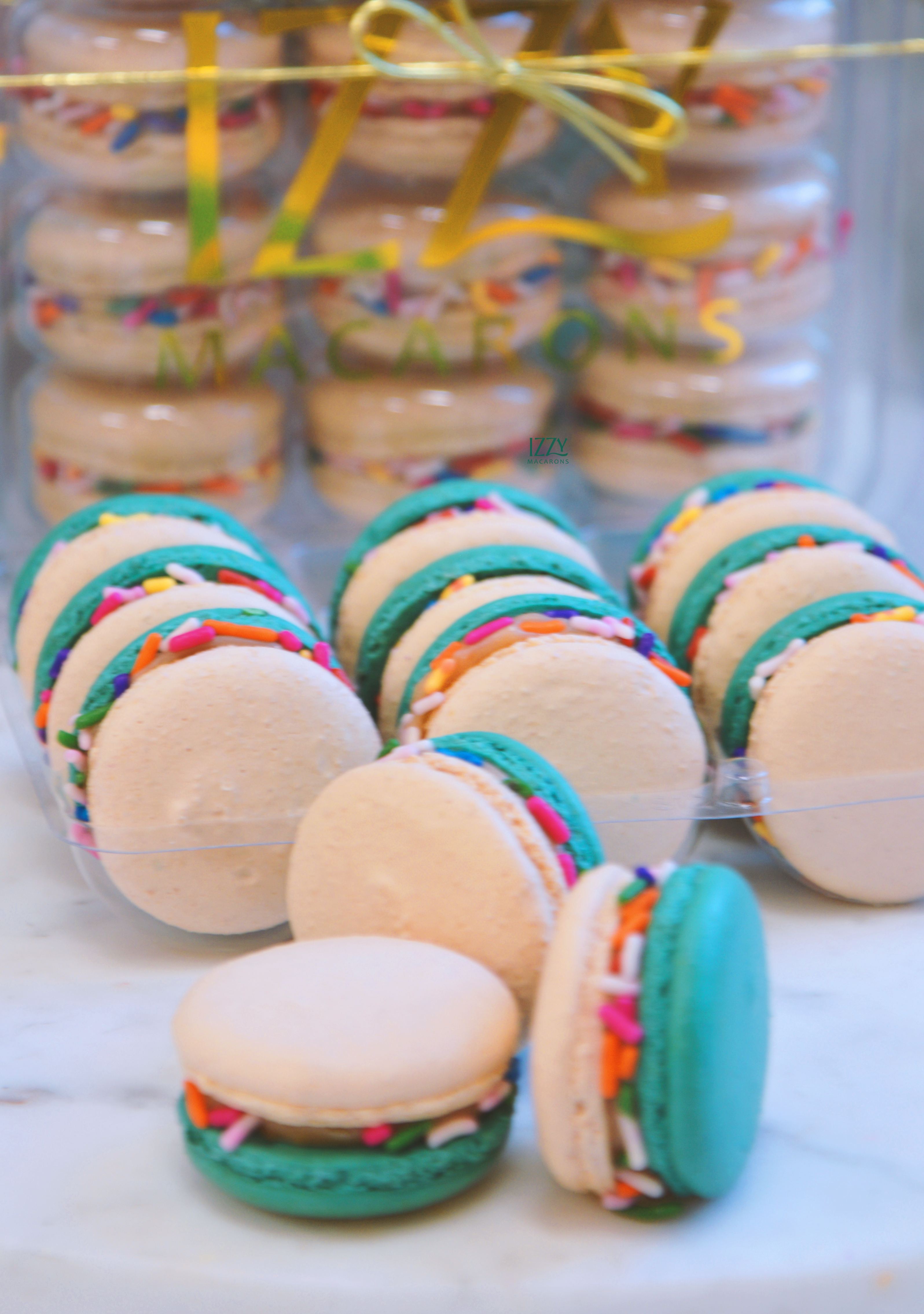 Fruity Pebbles Macarons