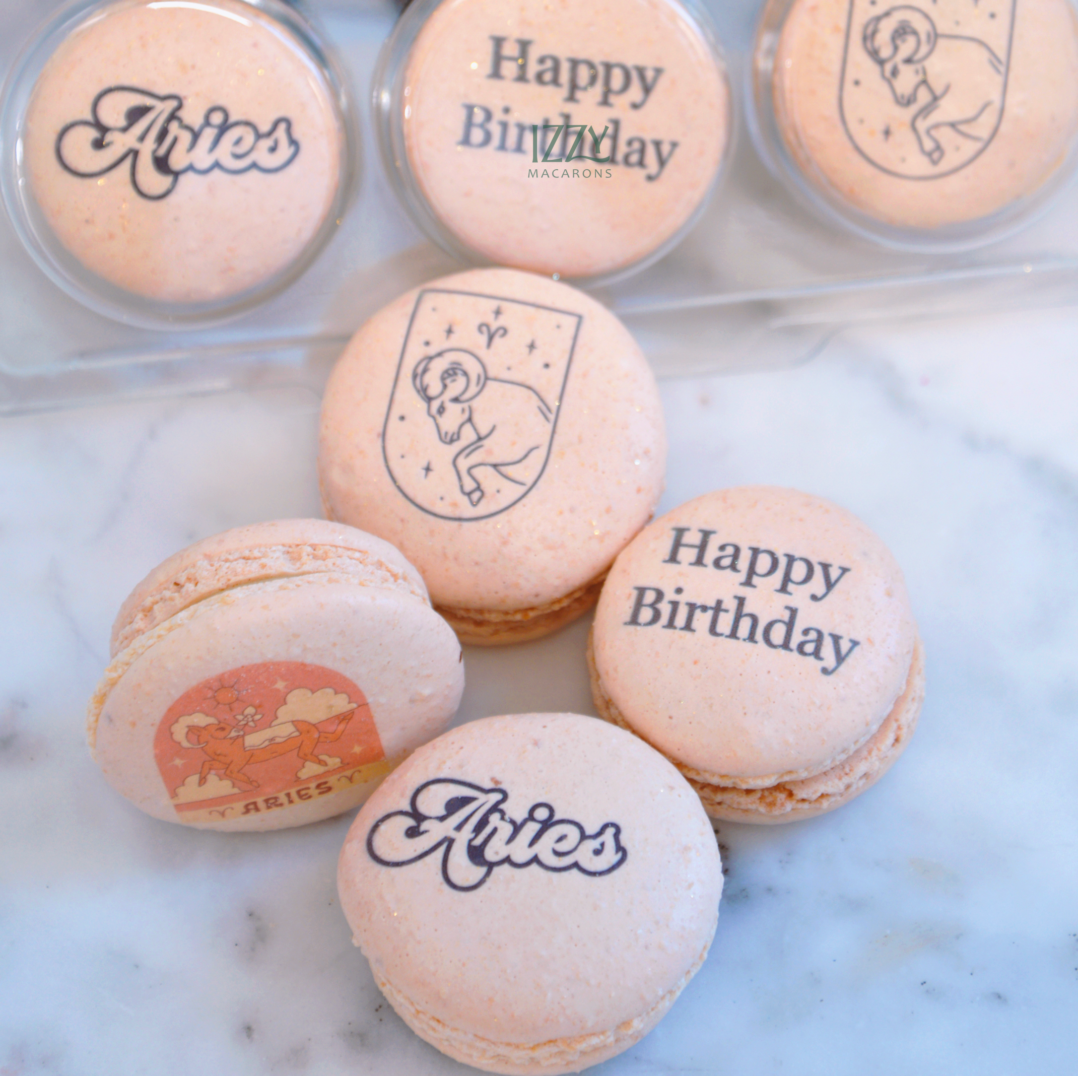 Happy Birthday - Sign Macarons