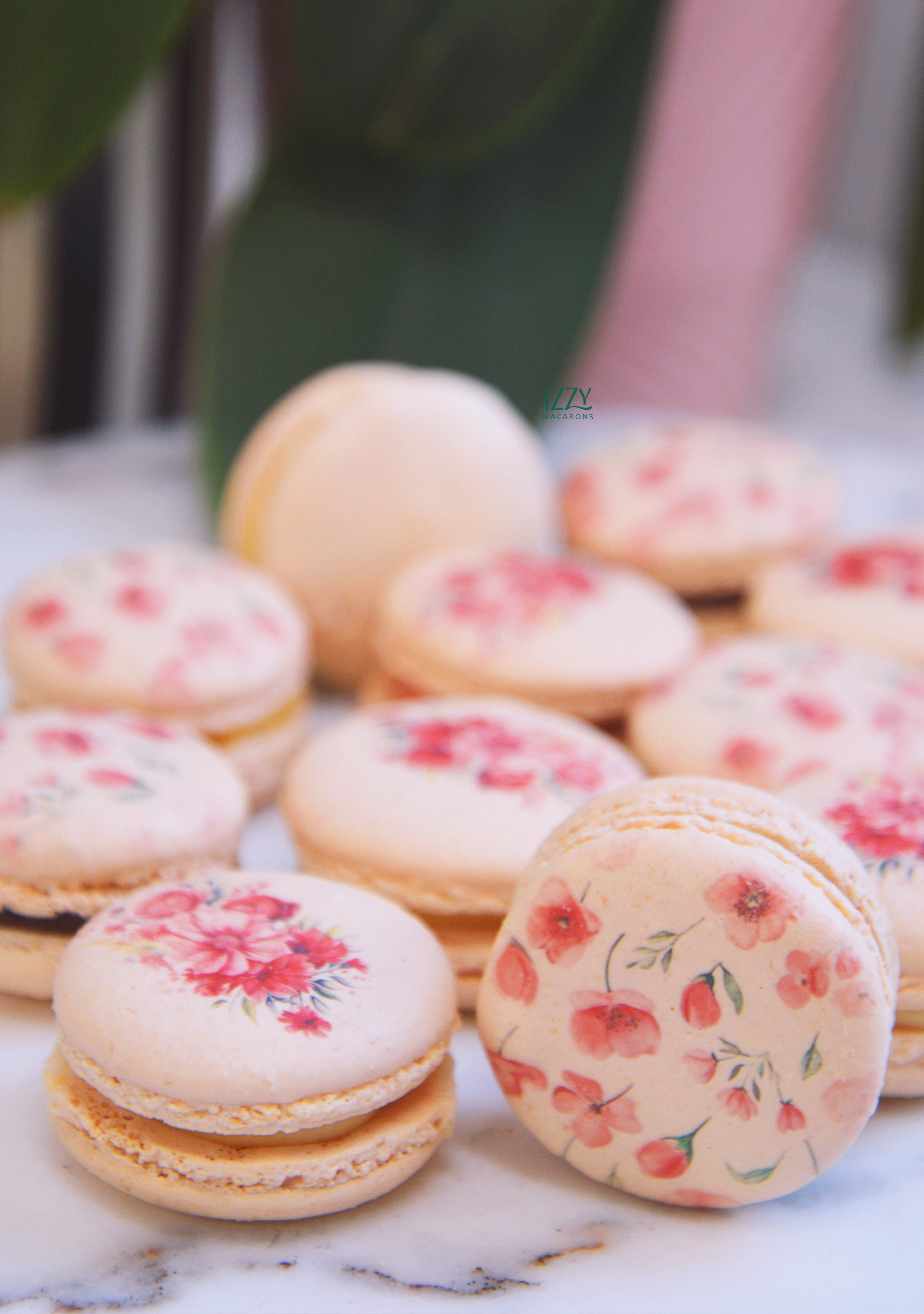 Pink Flowers Macarons