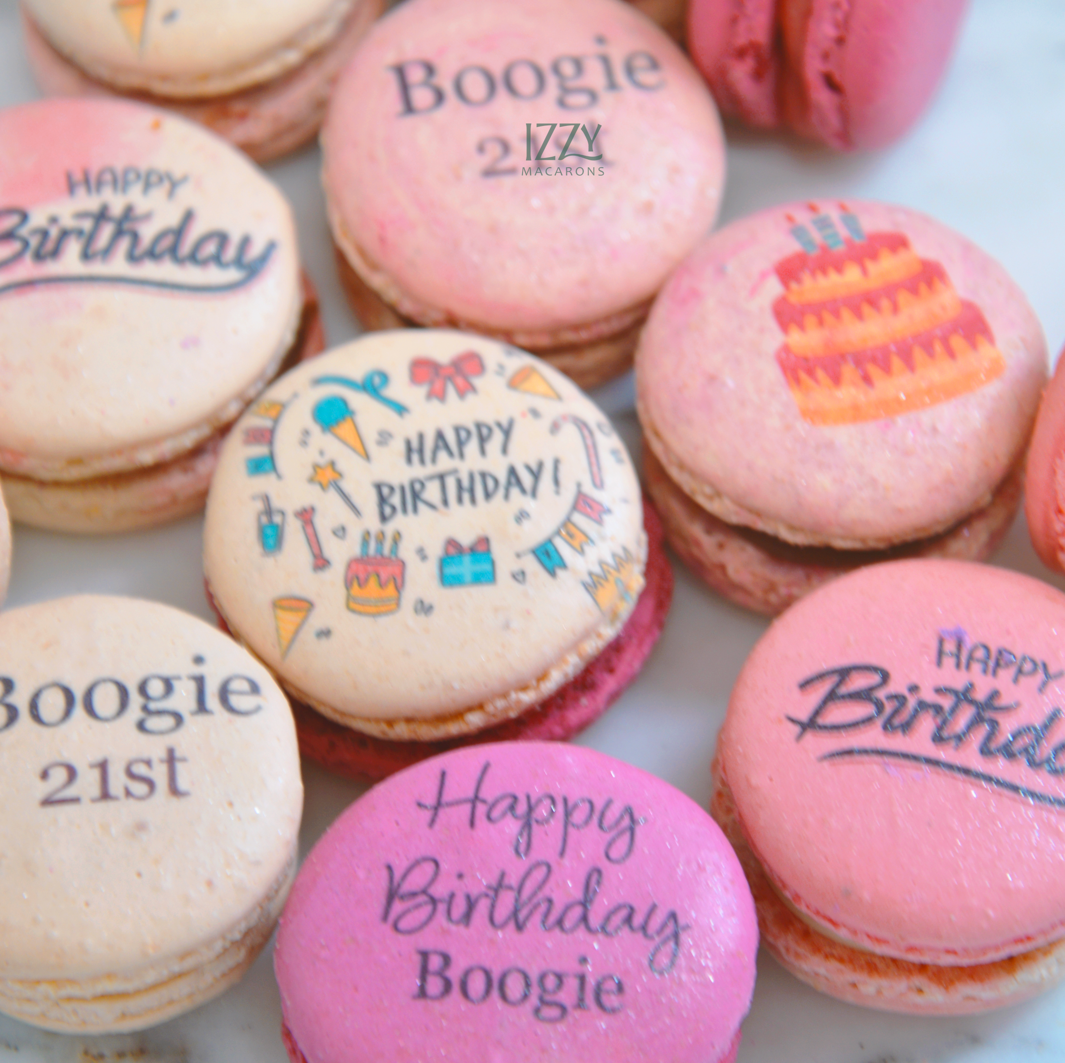 Pink Happy Birthday - Customized French Macarons