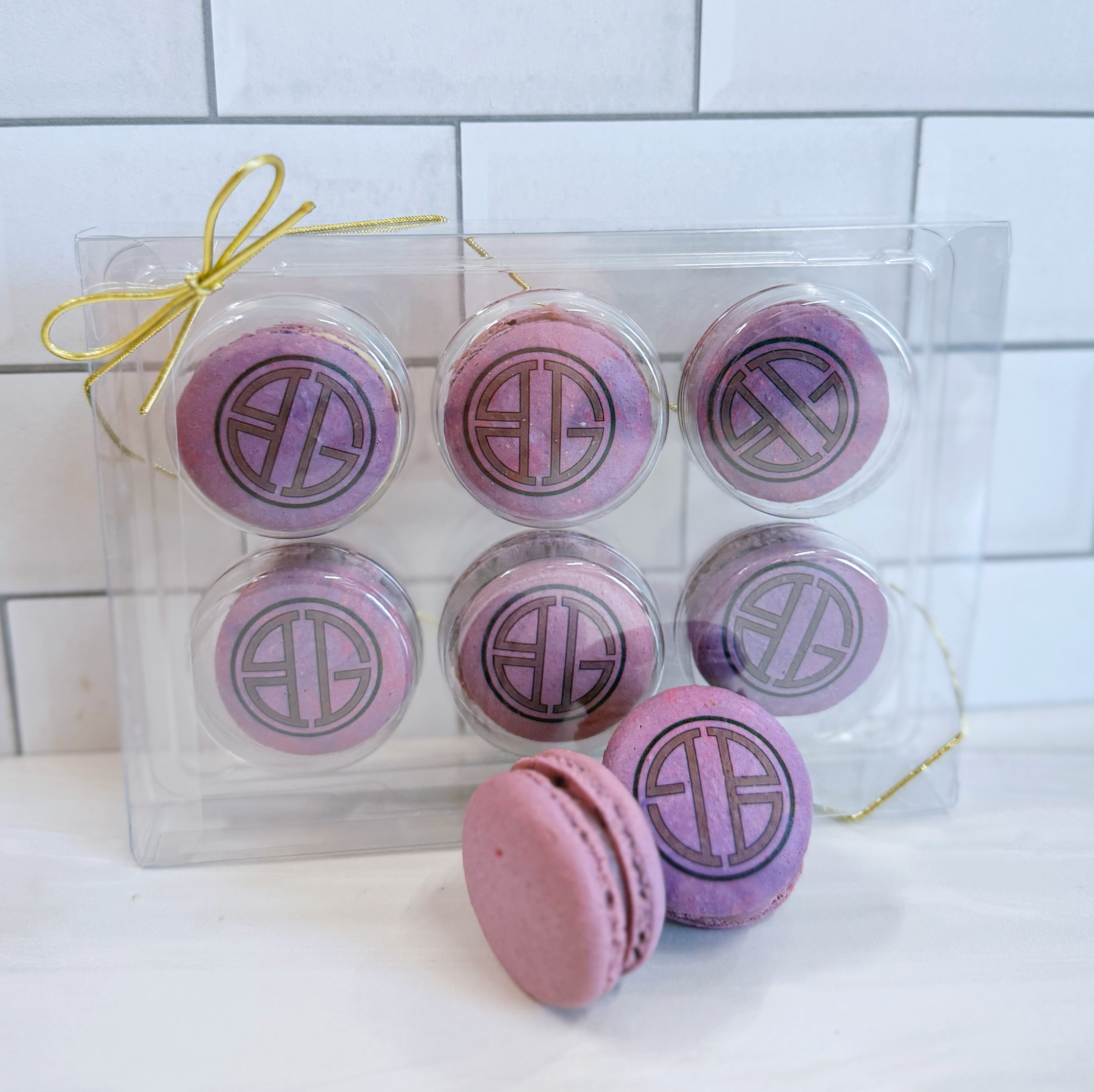 60 Macarons - Lavender Macarons BG LOGO - Vanilla