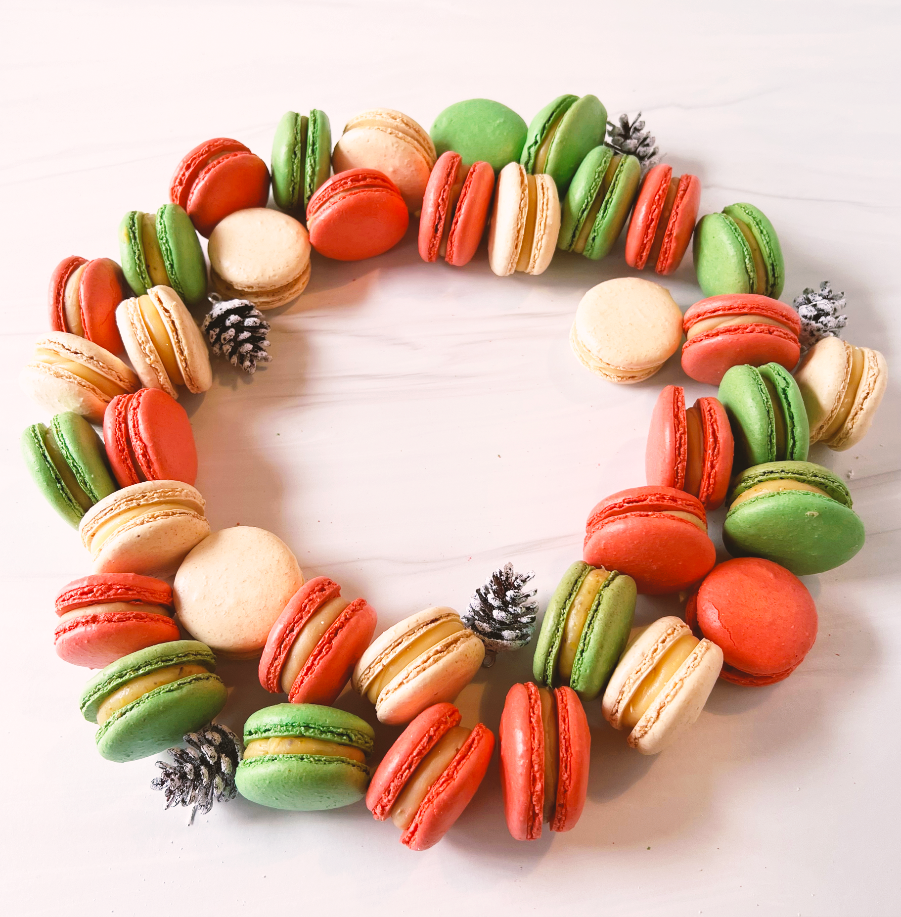 Christmas Box - Red Velvet | Pistachio | Vanilla