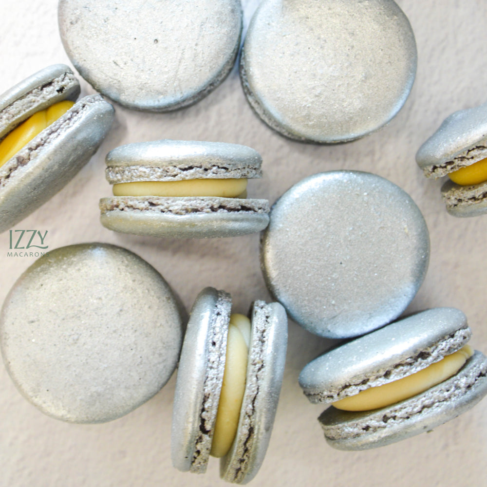 SIlver Macarons
