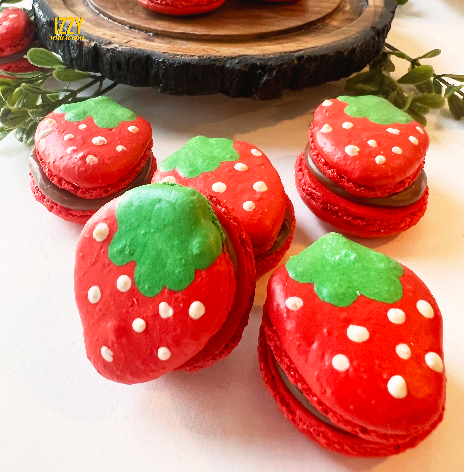 Strawberry Shaped Macarons – Izzy Macarons