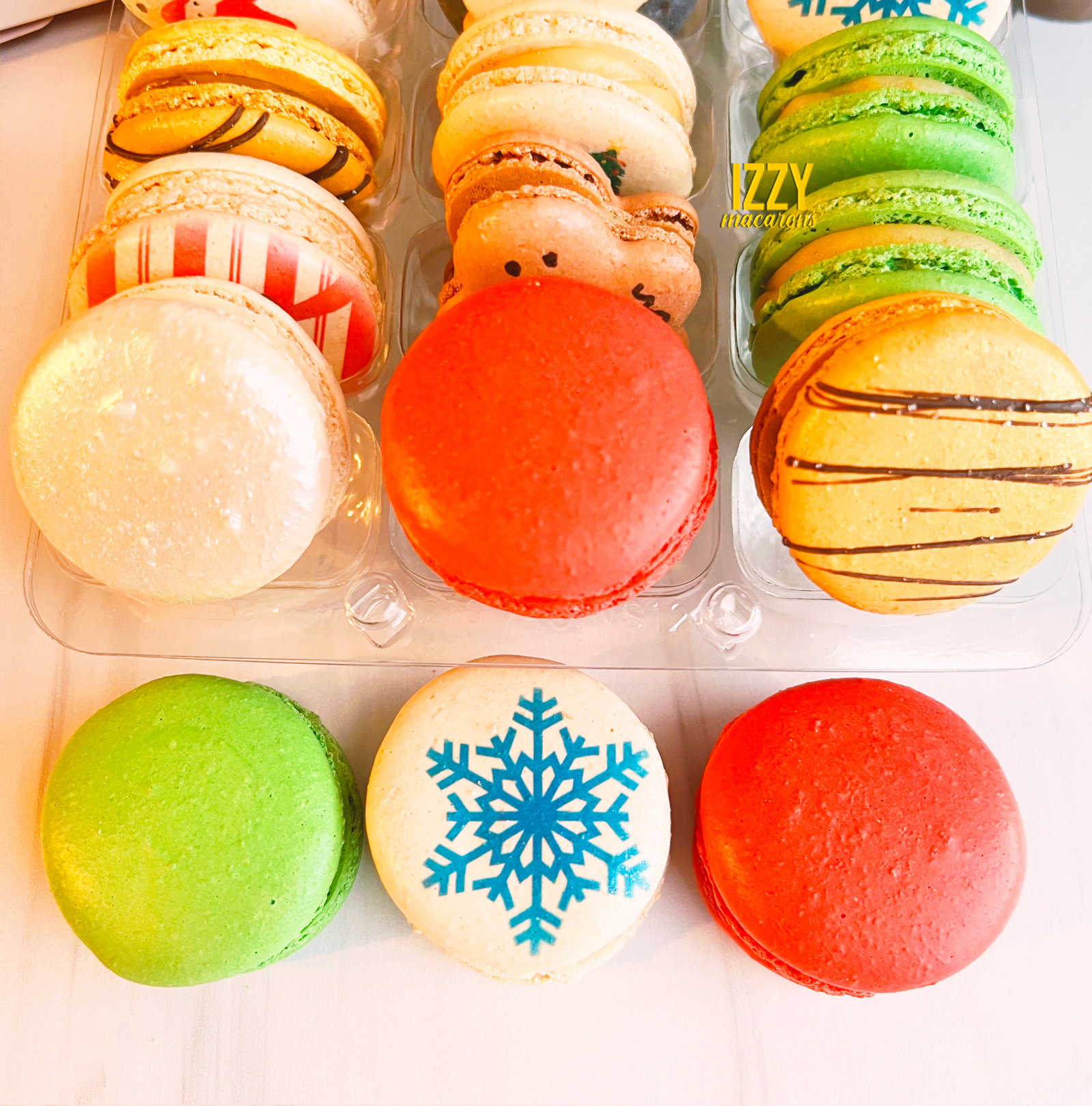 Surprise me/Assorted Christmas Macarons