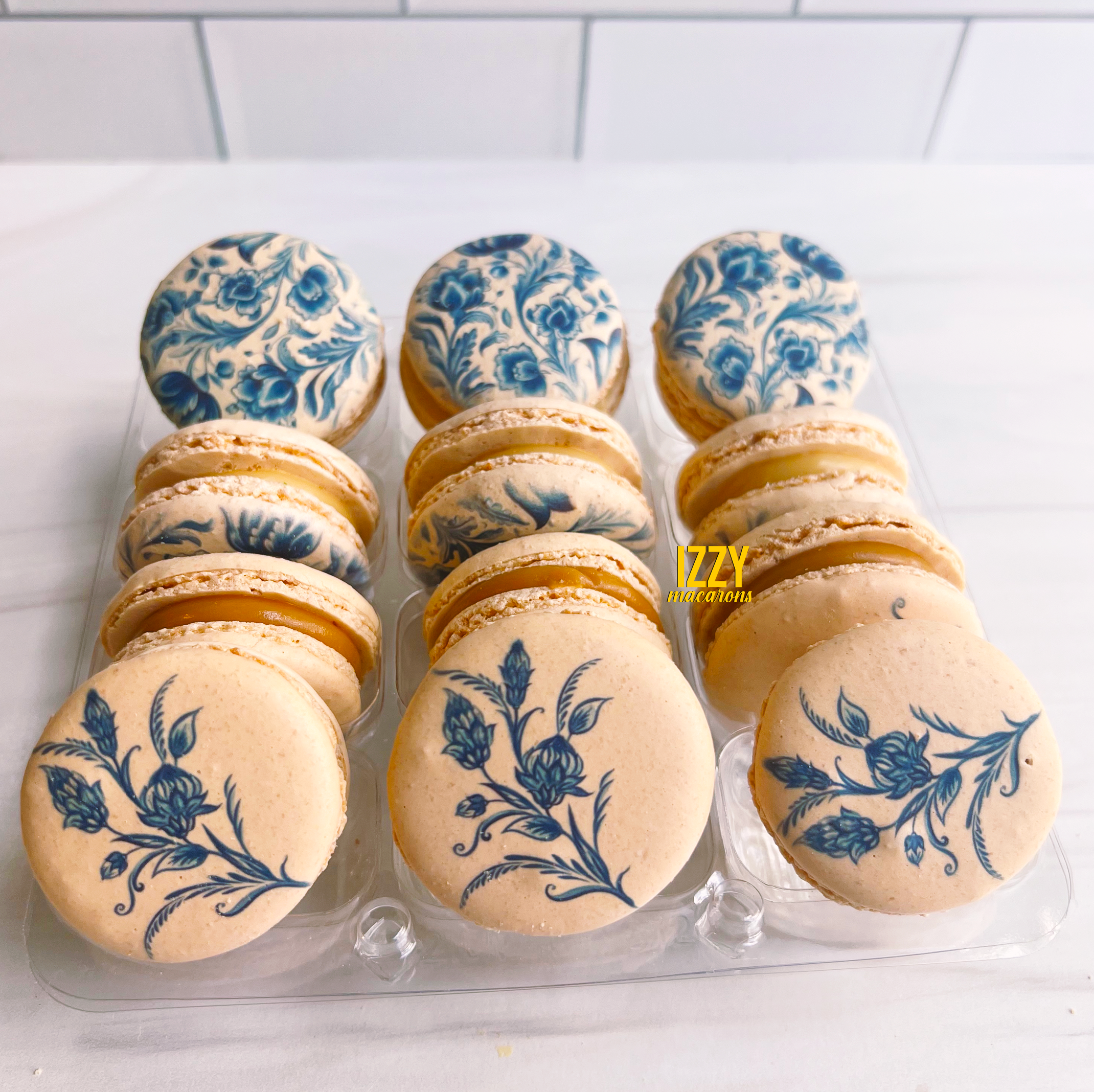 Blue Flowers Macarons