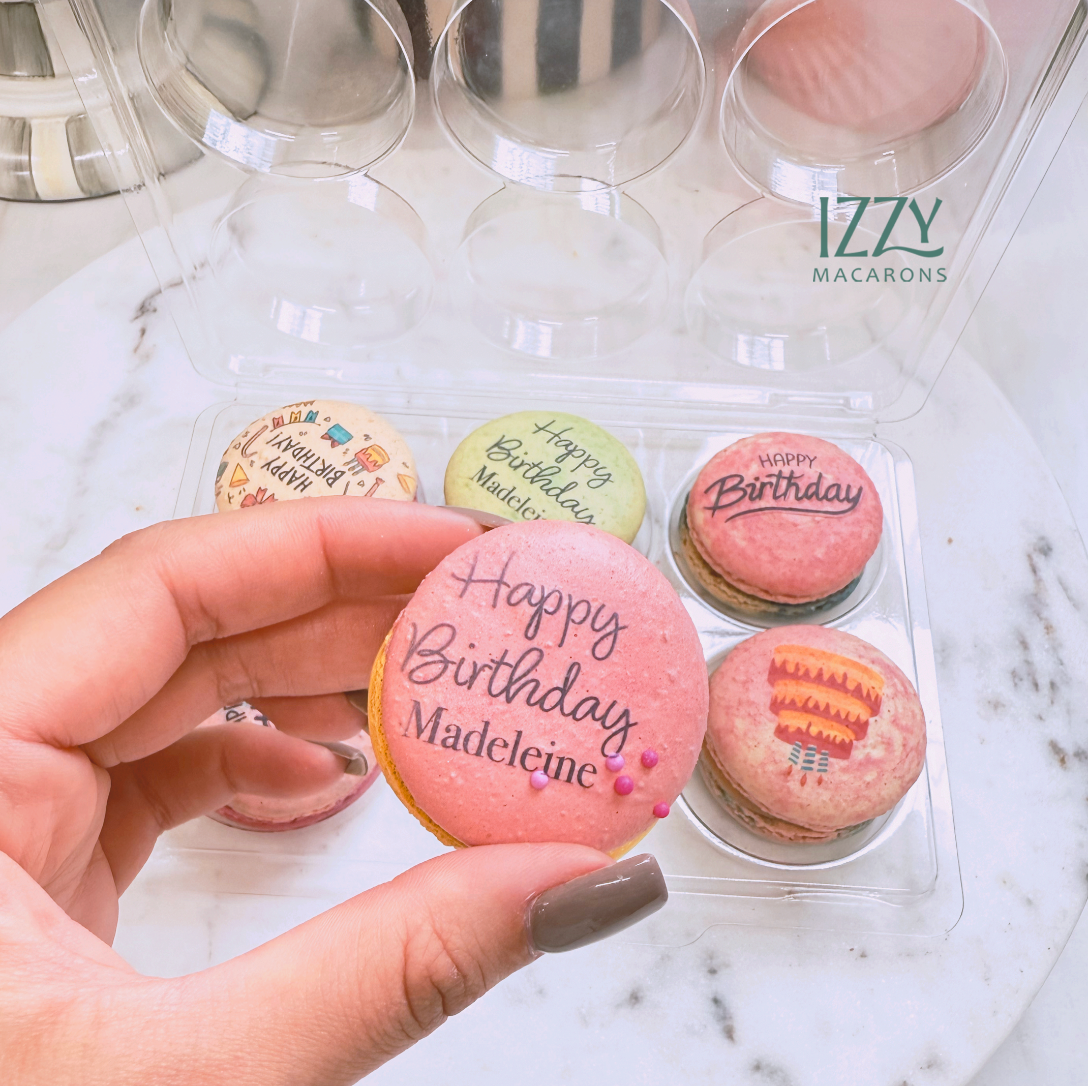 Happy Birthday - Customized French Macarons