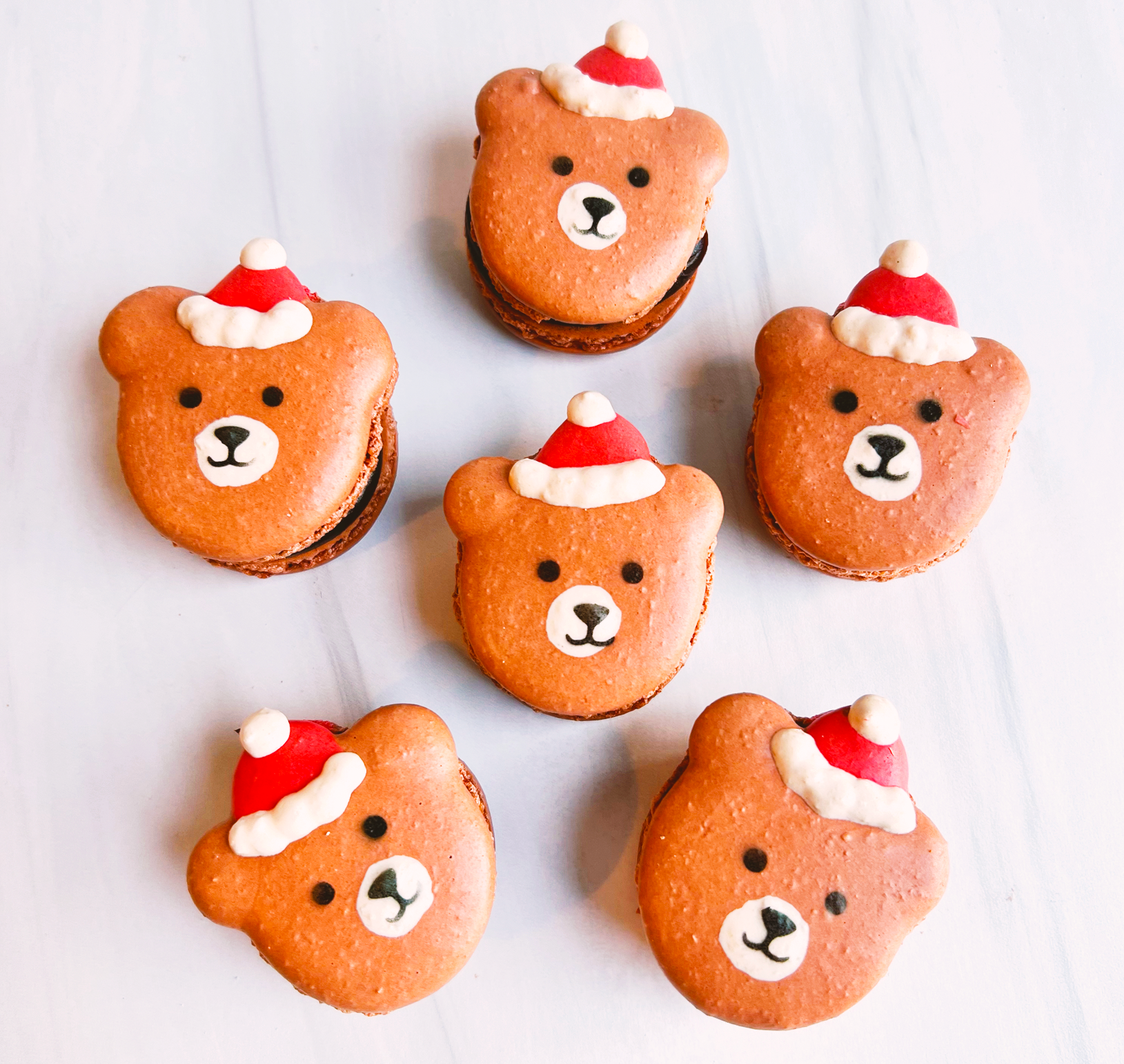 Teddy Bear Christmas Macarons