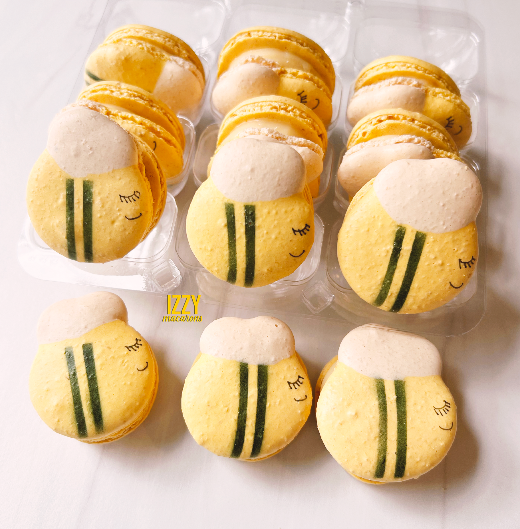 Bees Macarons - Izzy Macarons