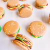 Hamburger Macarons