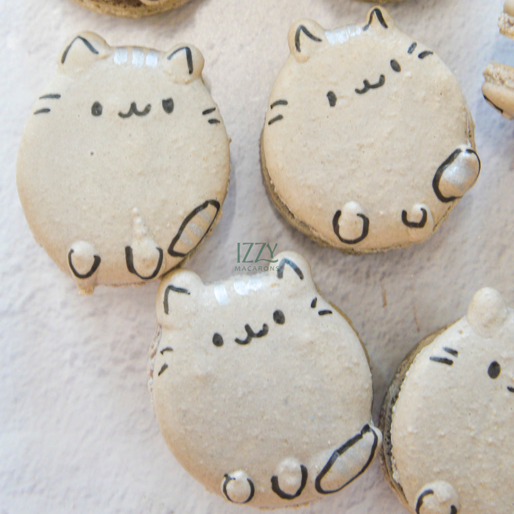 Cat Macarons - Grey Pusheen