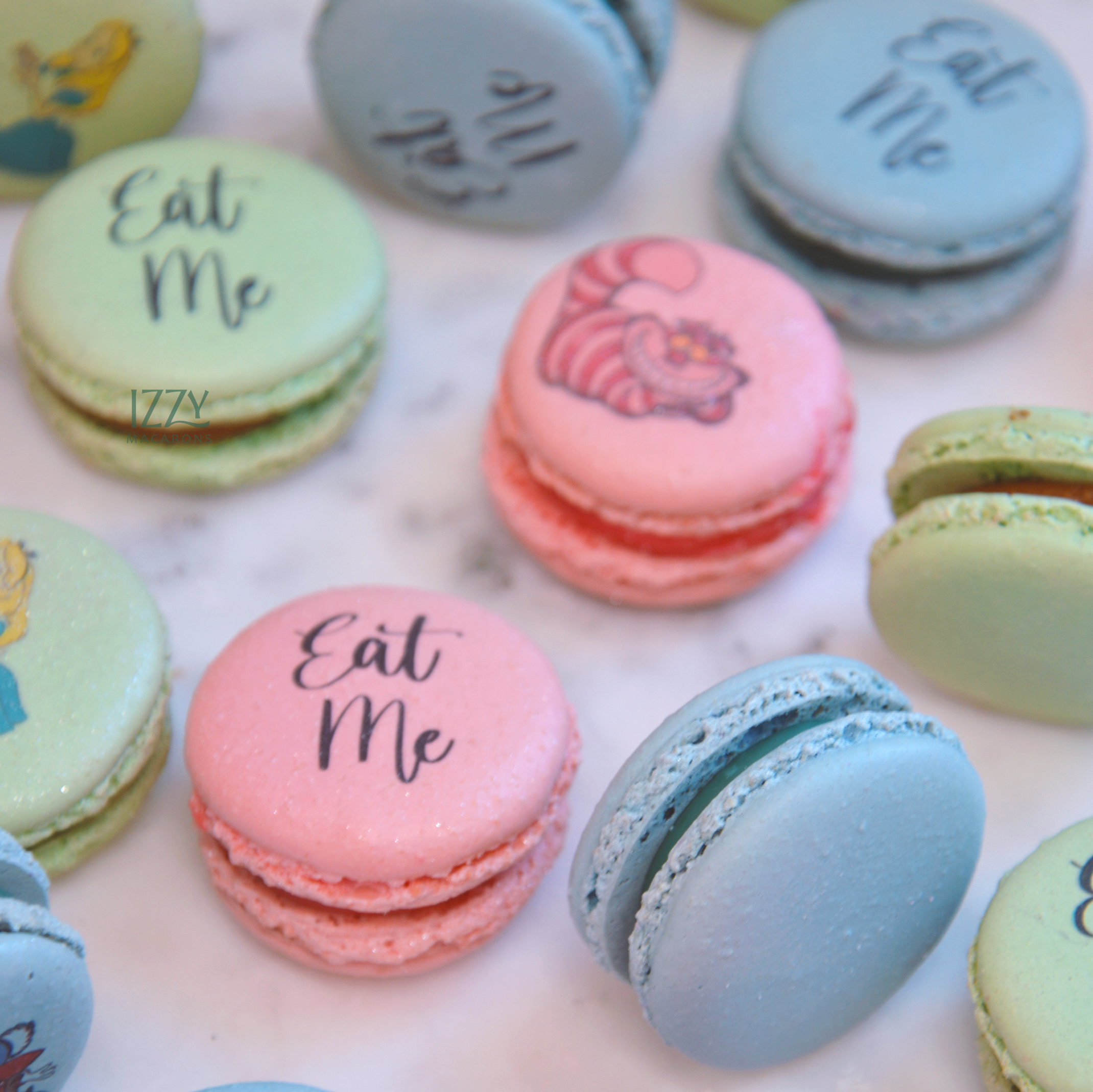 Wonderland Eat Me Macarons