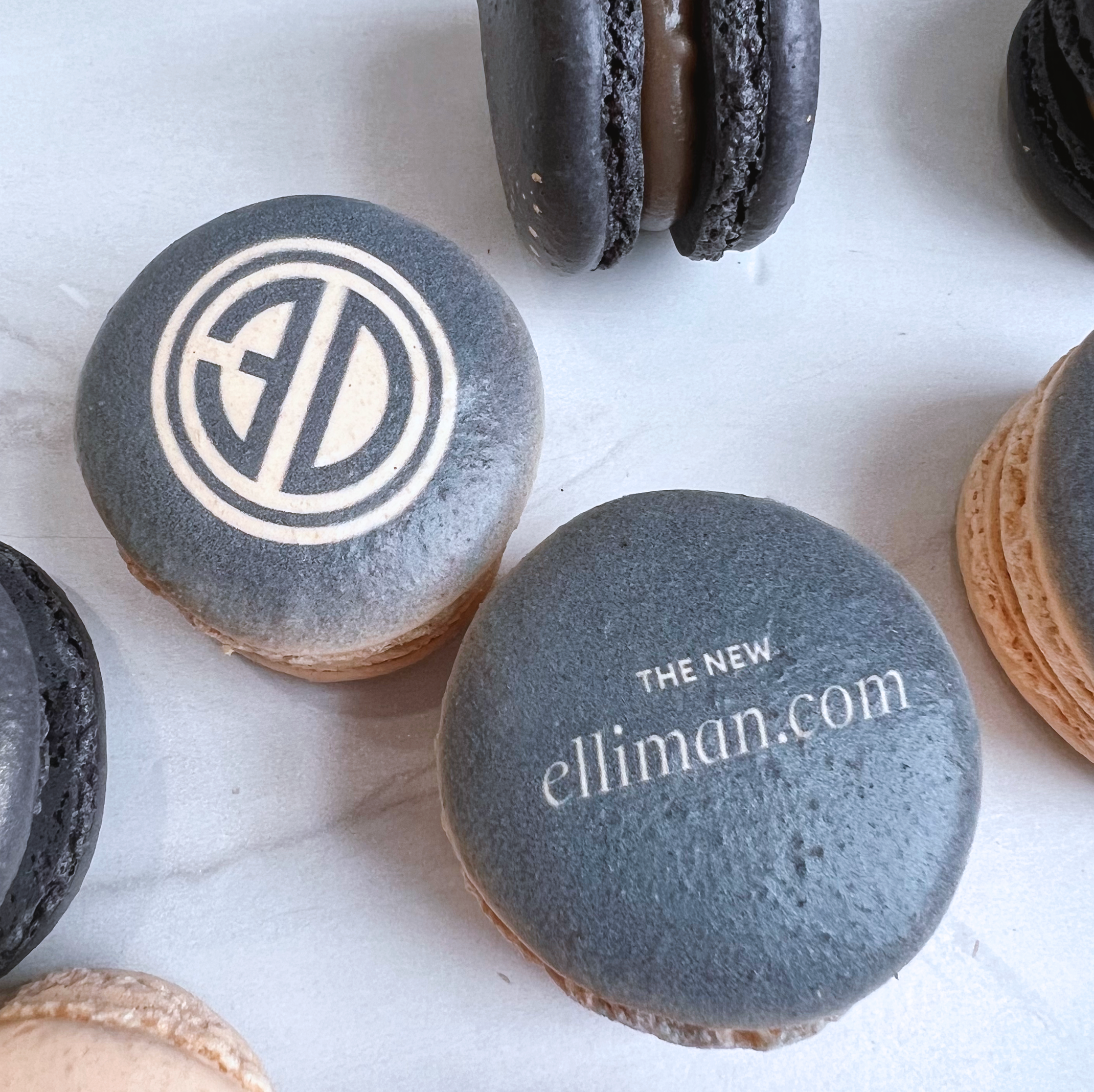 Logo Macarons - Edible Print