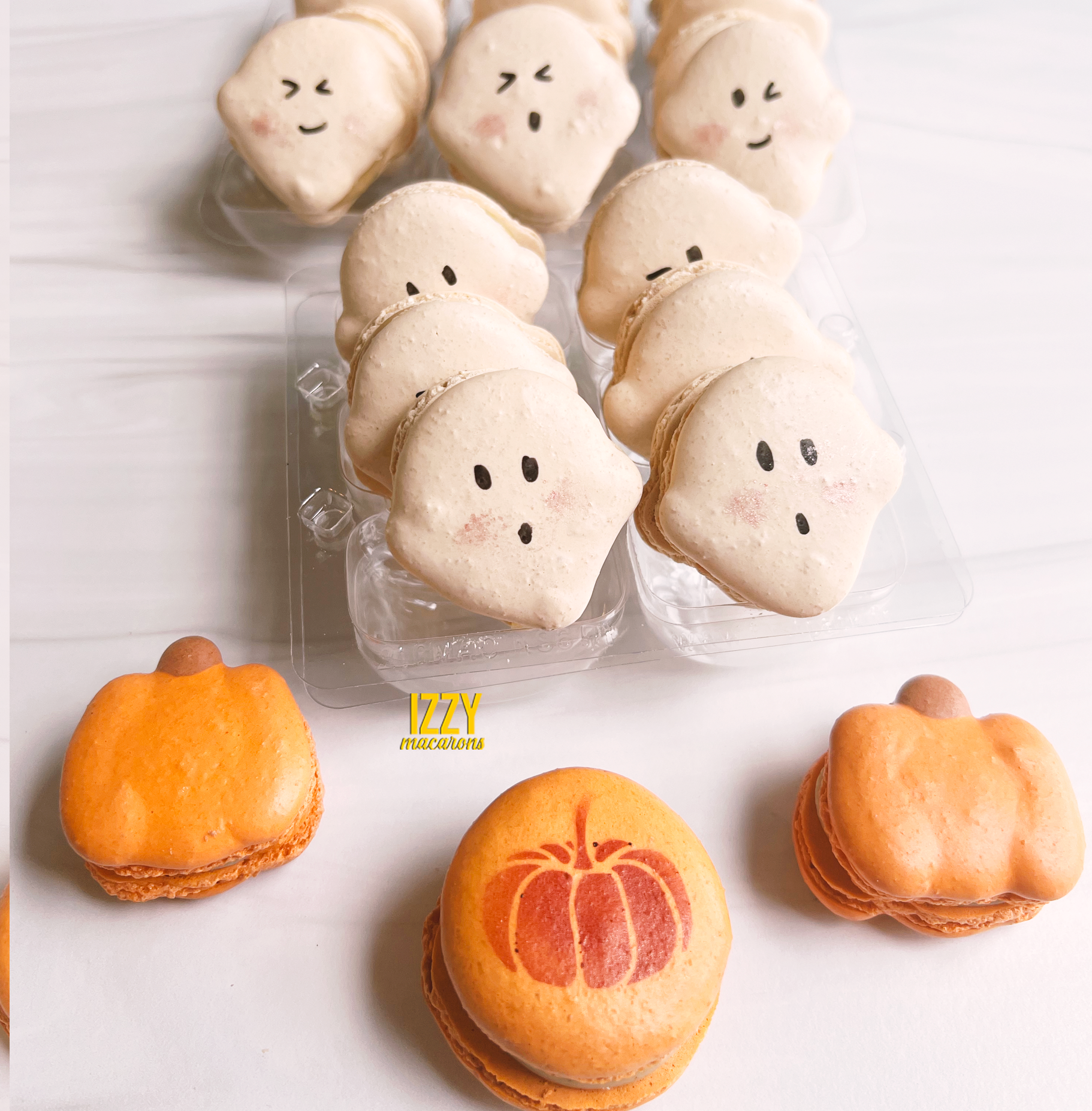 Ghost Macarons - Halloween 2023 - Izzy Macarons