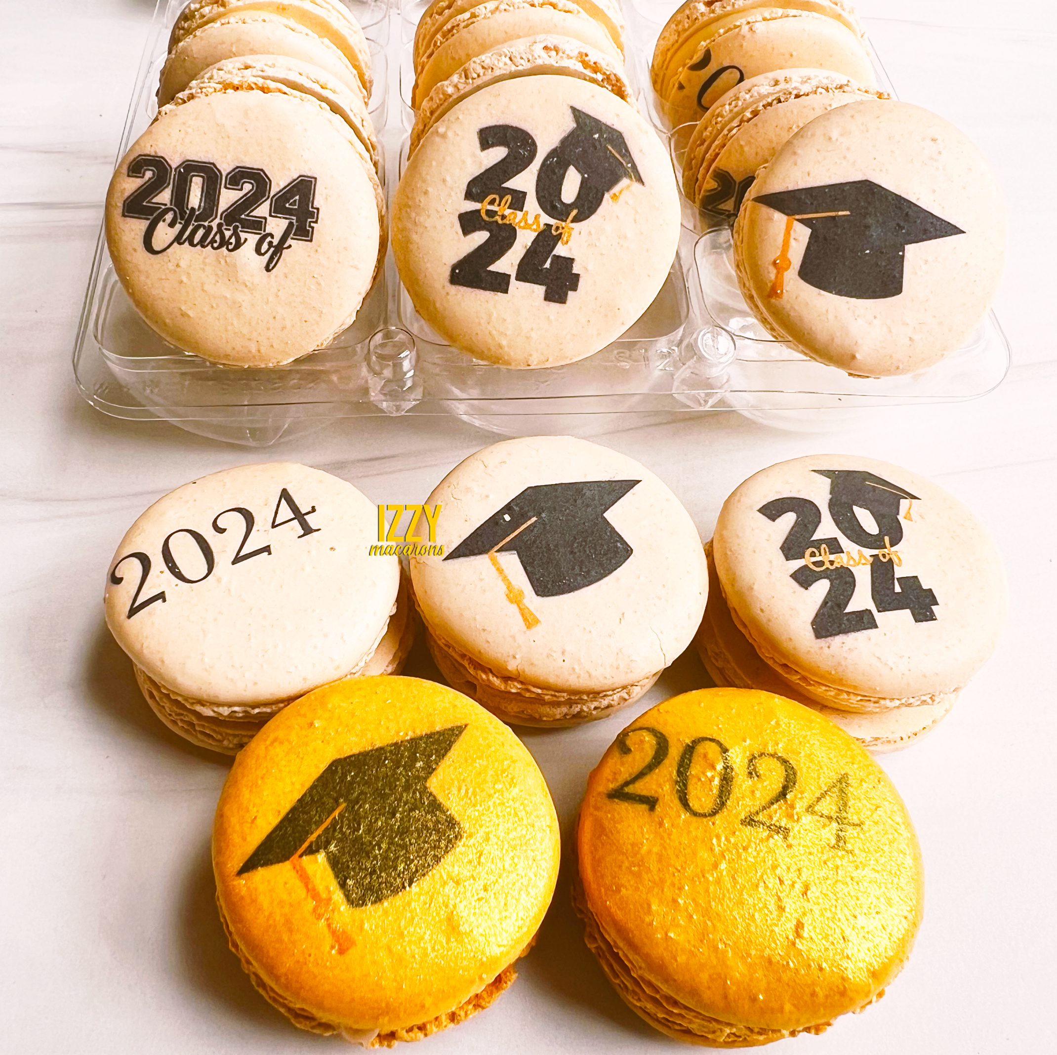 Graduation Macarons