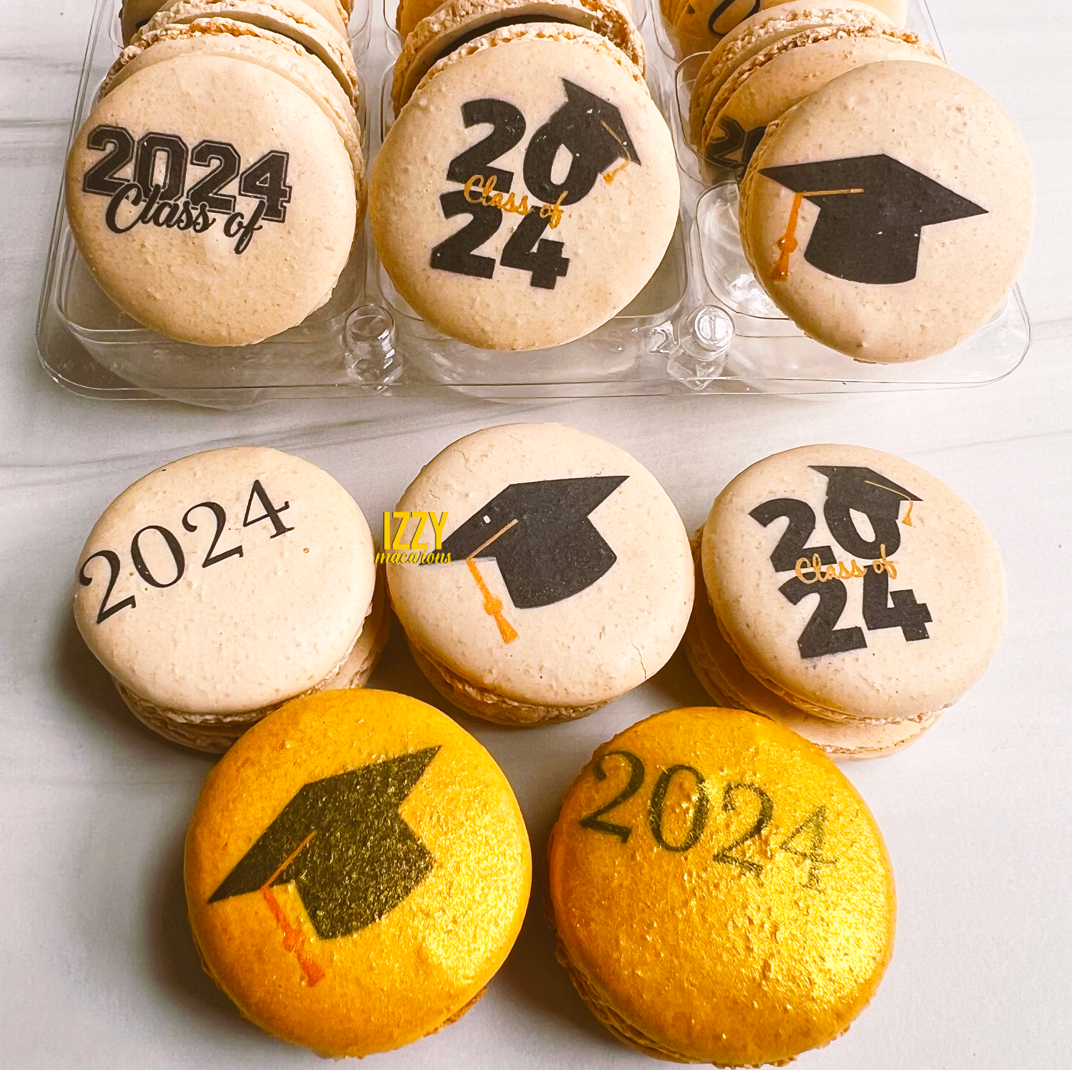 Graduation Macarons