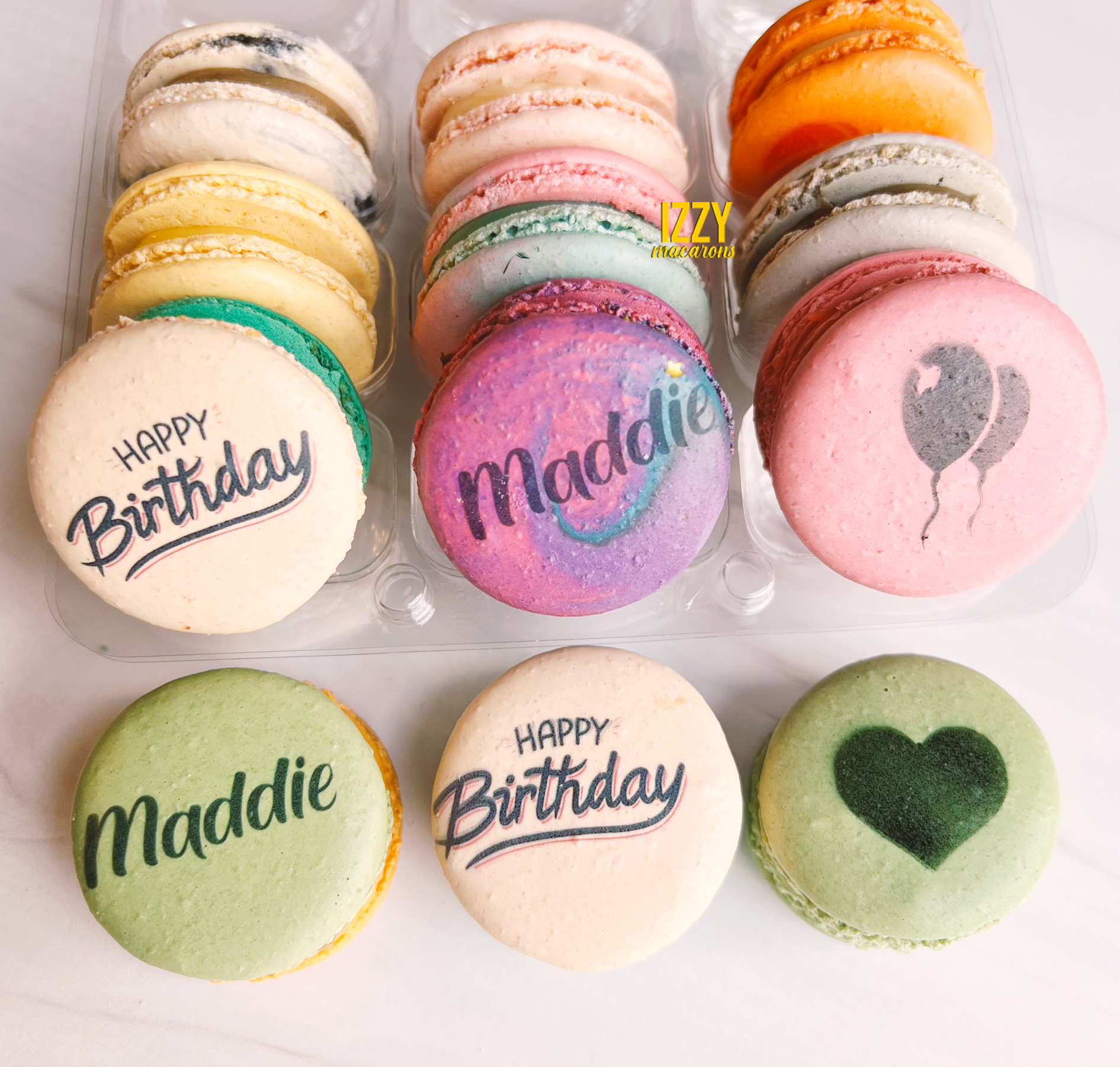 Happy Birthday - Customized French Macarons