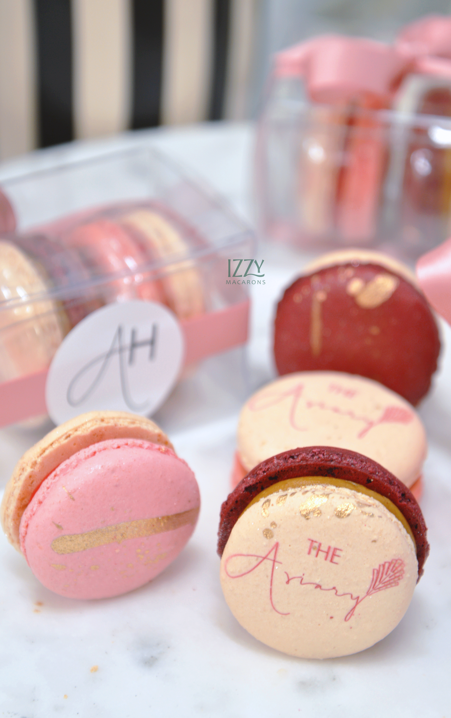 Customized Party Favor Macarons