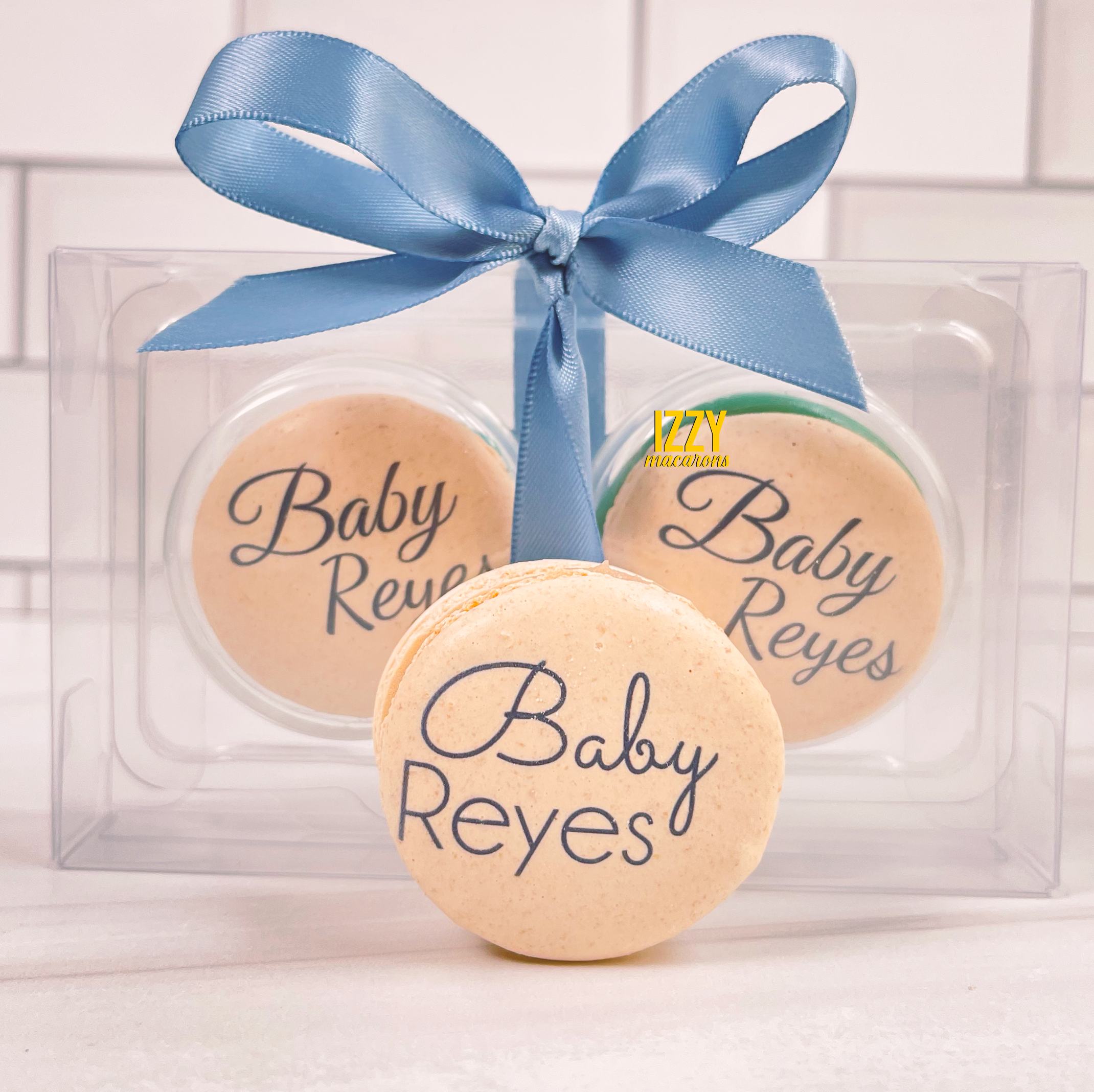 Customized Print Macarons – Izzy Macarons