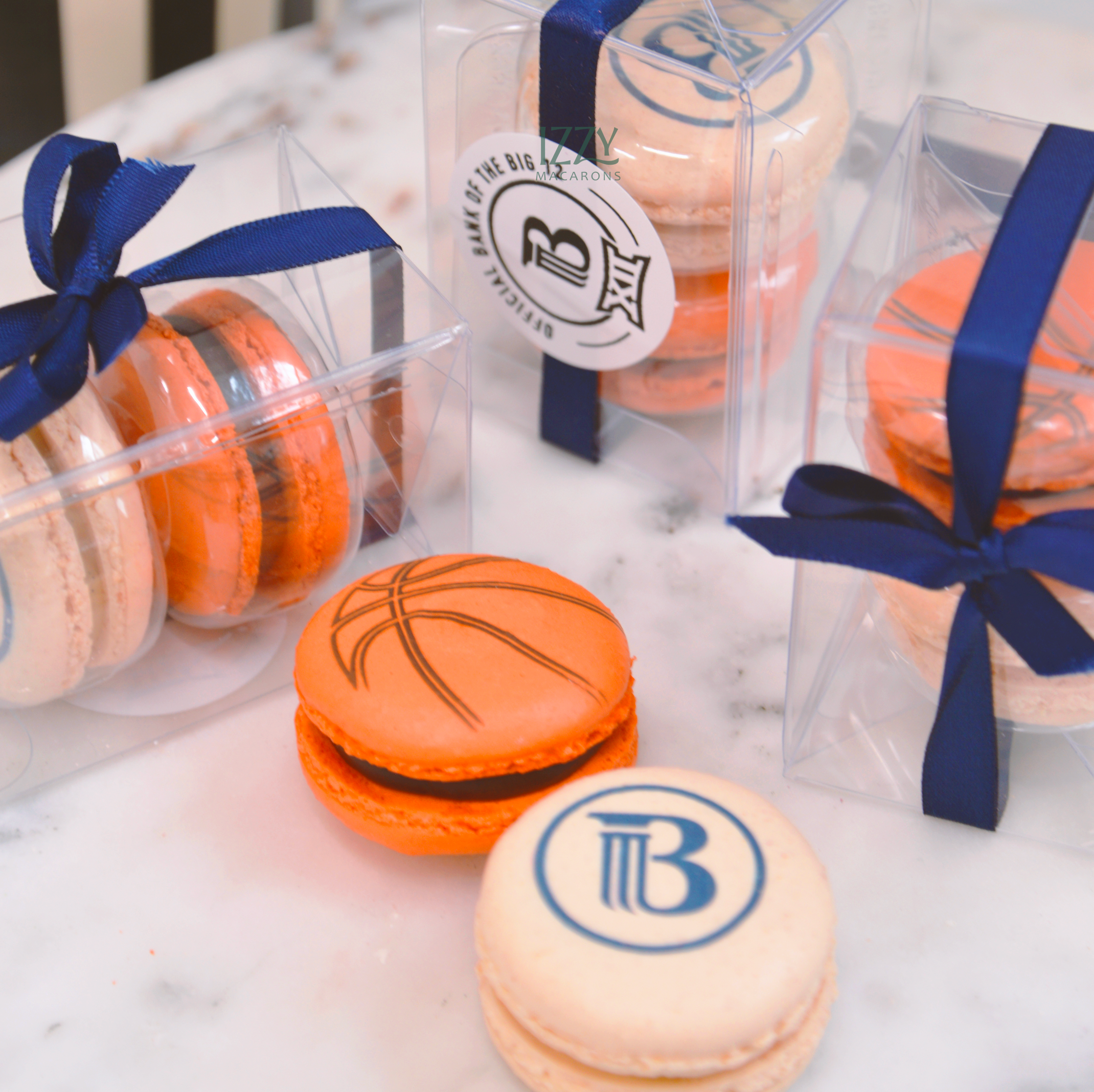 Customized Party Favor Macarons