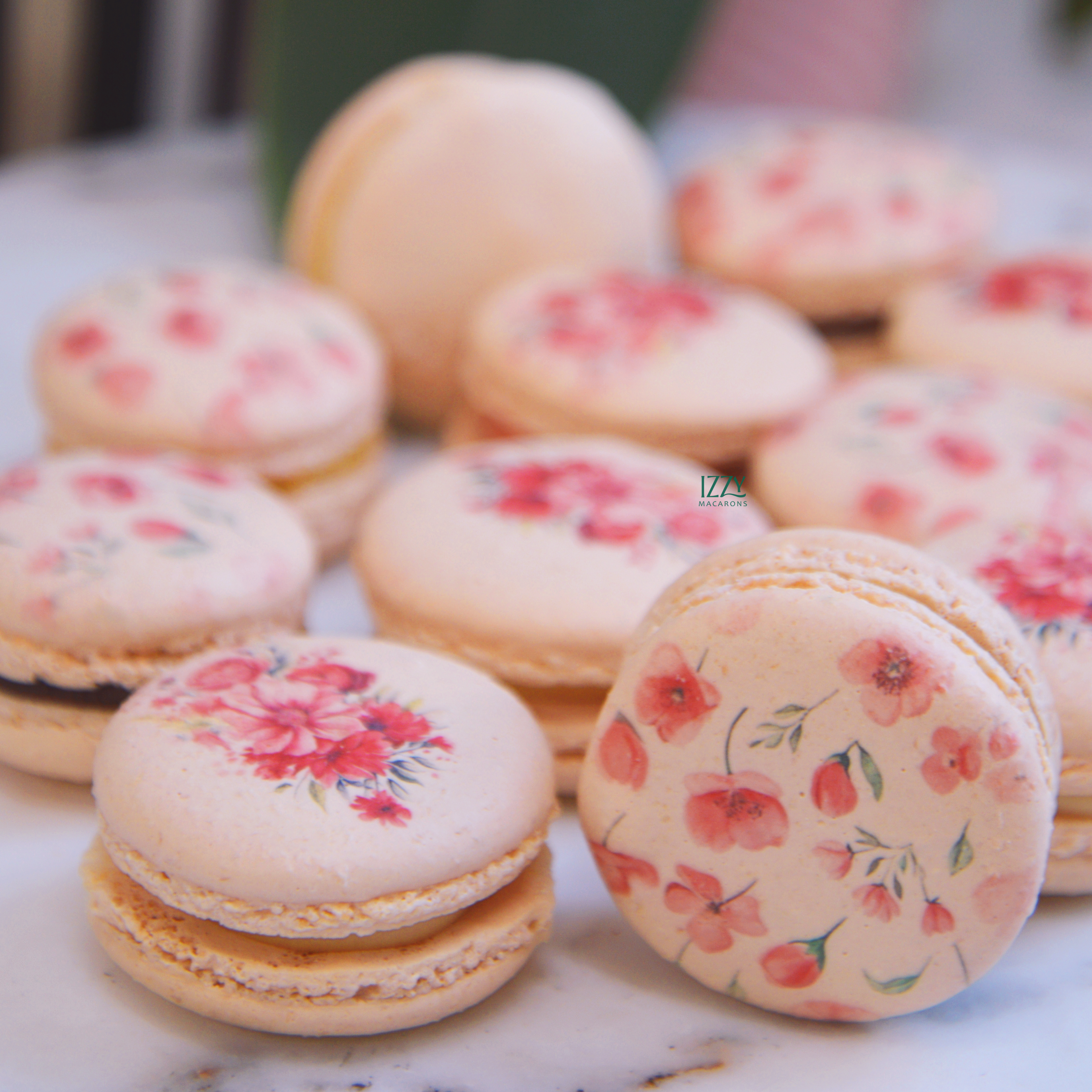 Pink Flowers Macarons