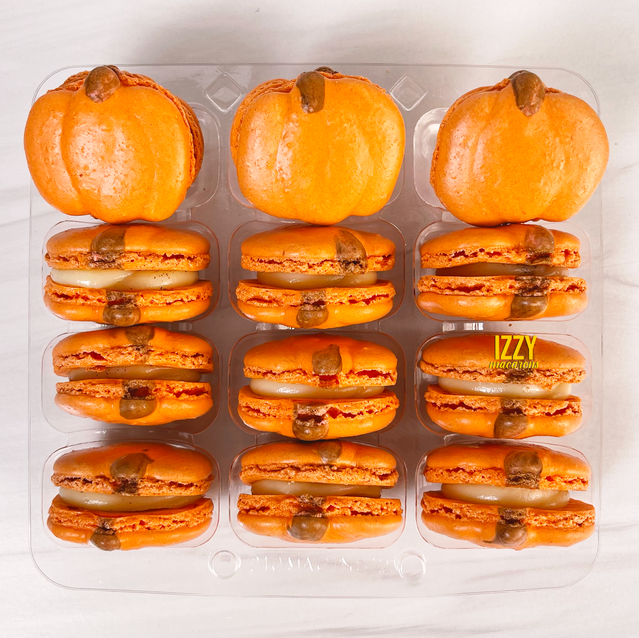 Pumpkin Macarons - Pumpkin Spice Cheesecake