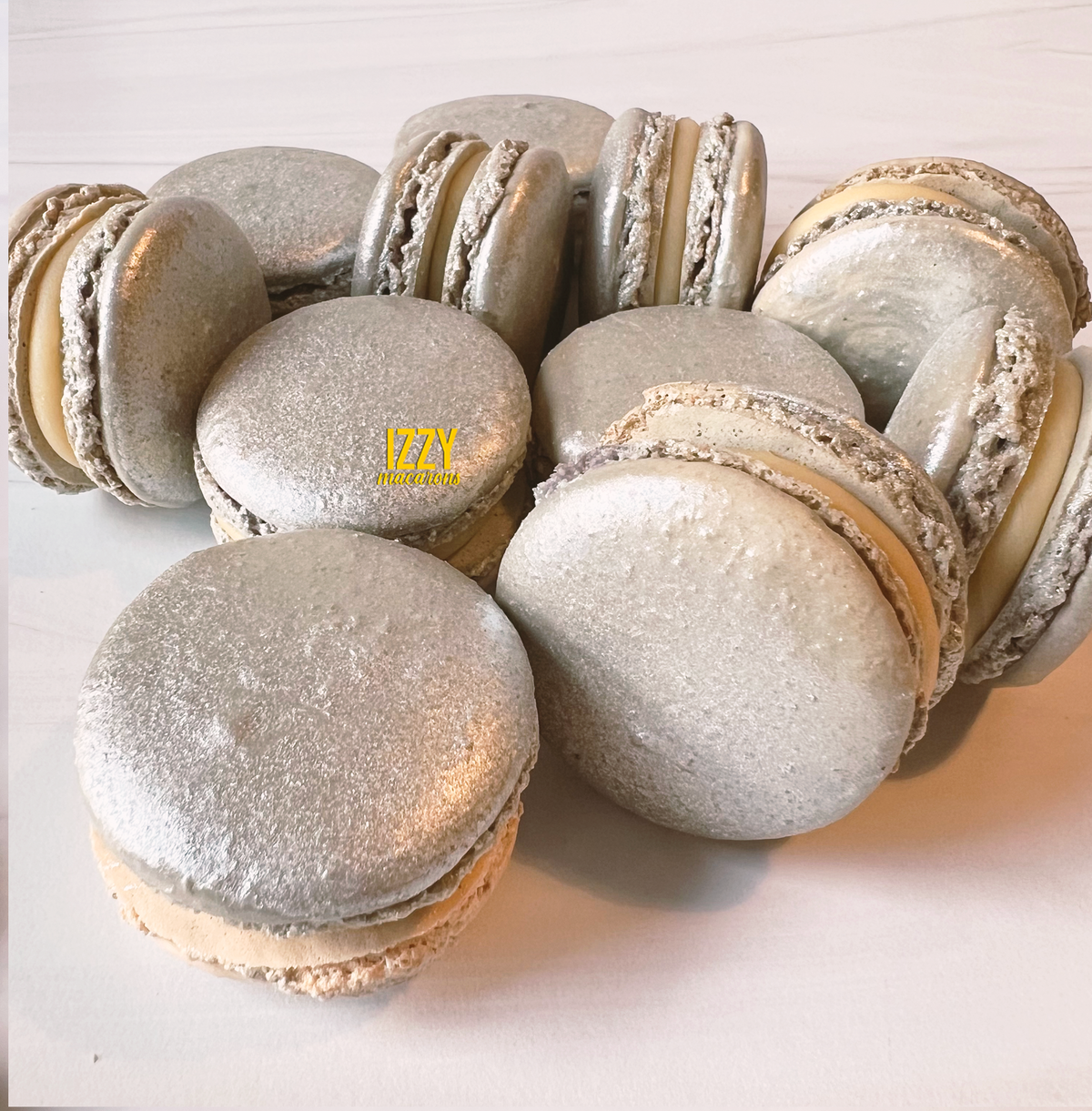SIlver Macarons