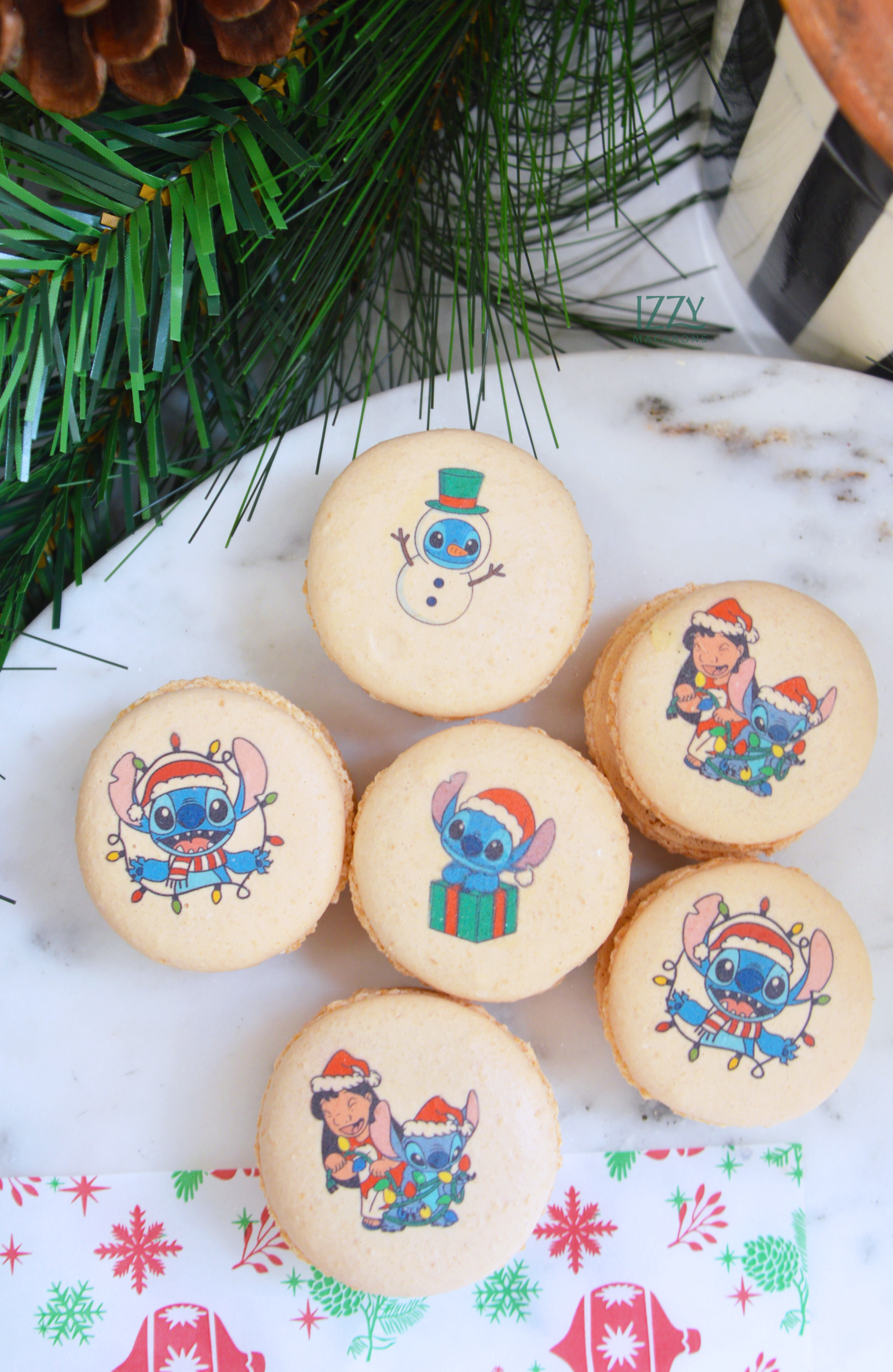 Blue Alien Christmas Macarons