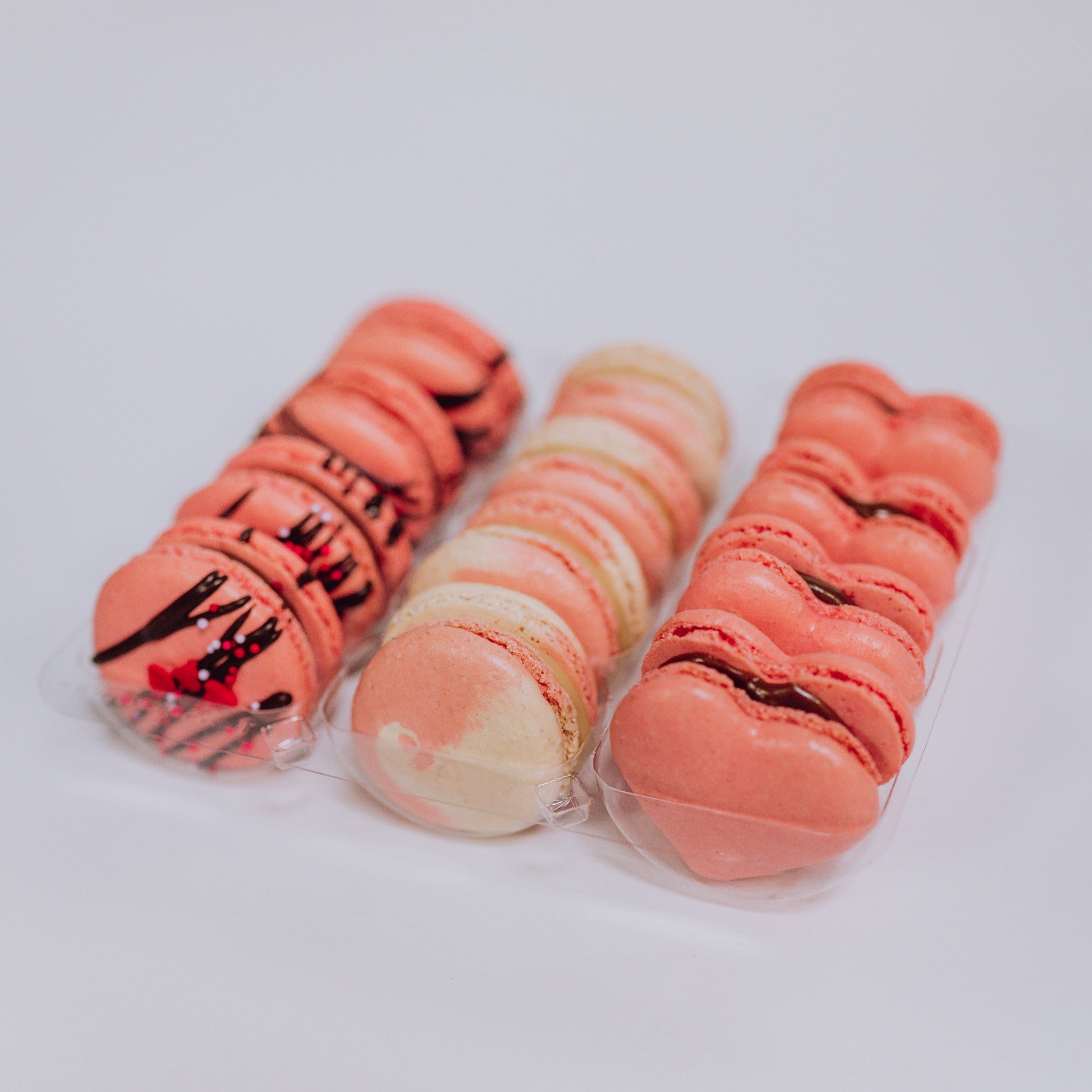 Pink Strawberry Valentine's Day - Izzy Macarons