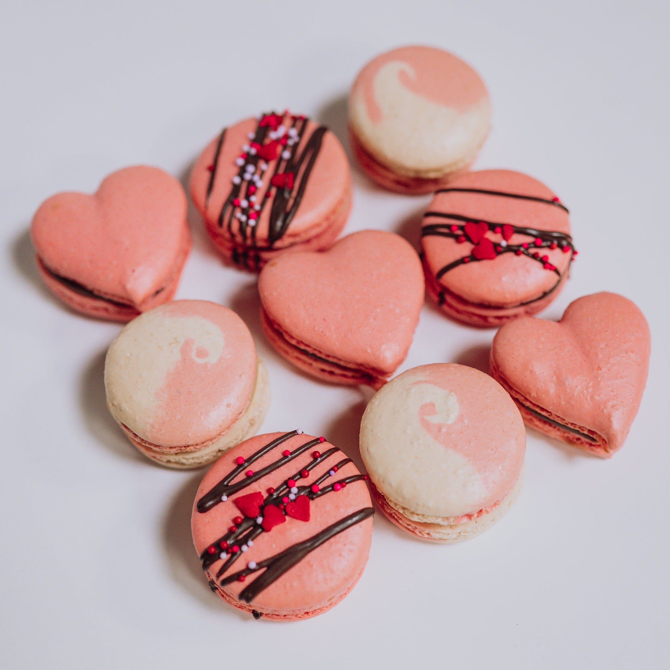 Pink Strawberry Valentine's Day - Izzy Macarons