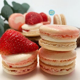 Strawberry Cheesecake Macarons - Izzy Macarons