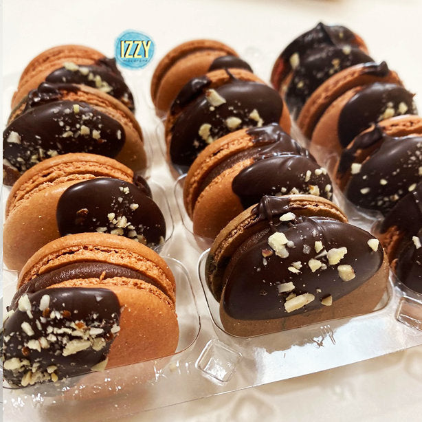 Ferrero Rocher Macarons - Izzy Macarons