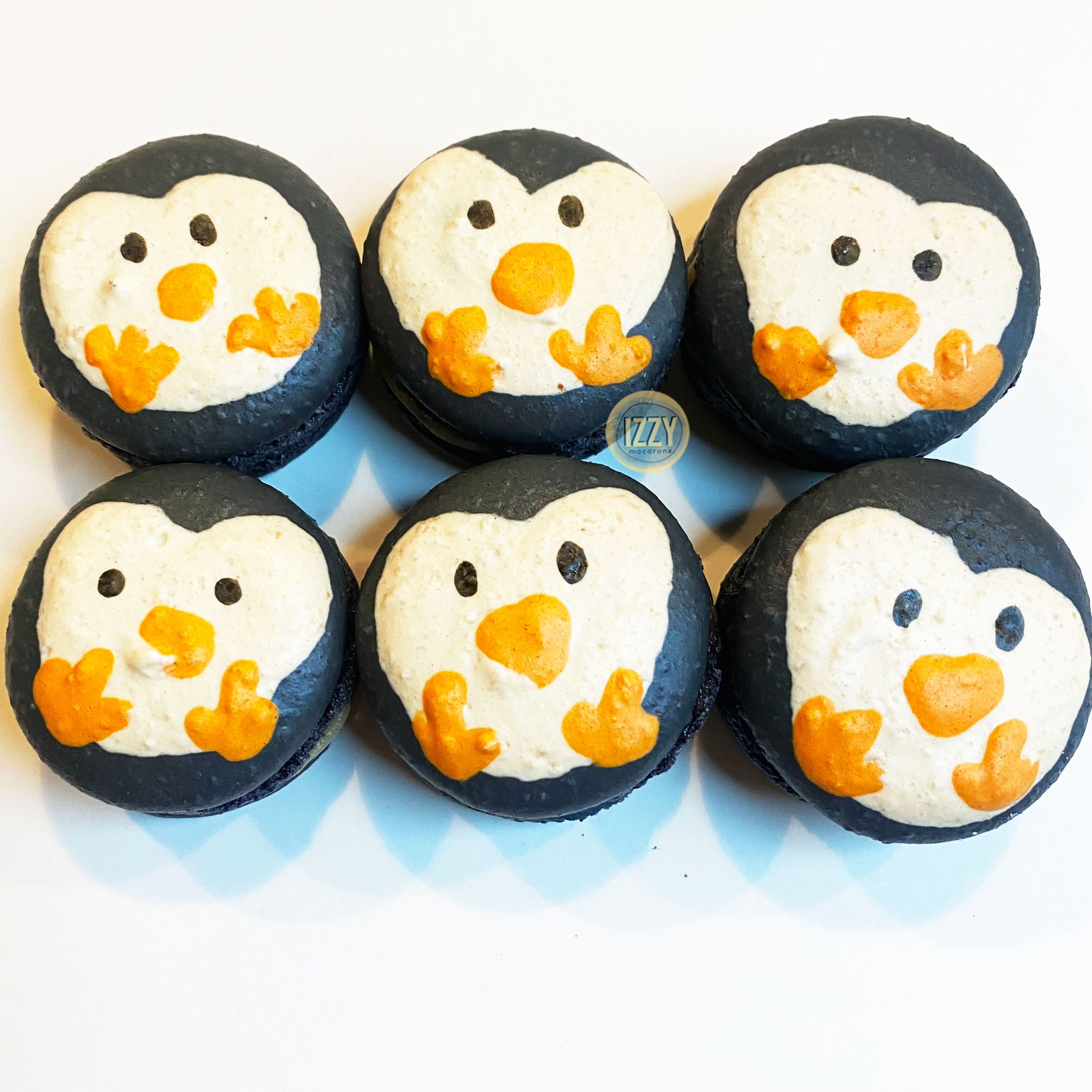 Penguin Macaron Christmas Edition - Izzy Macarons