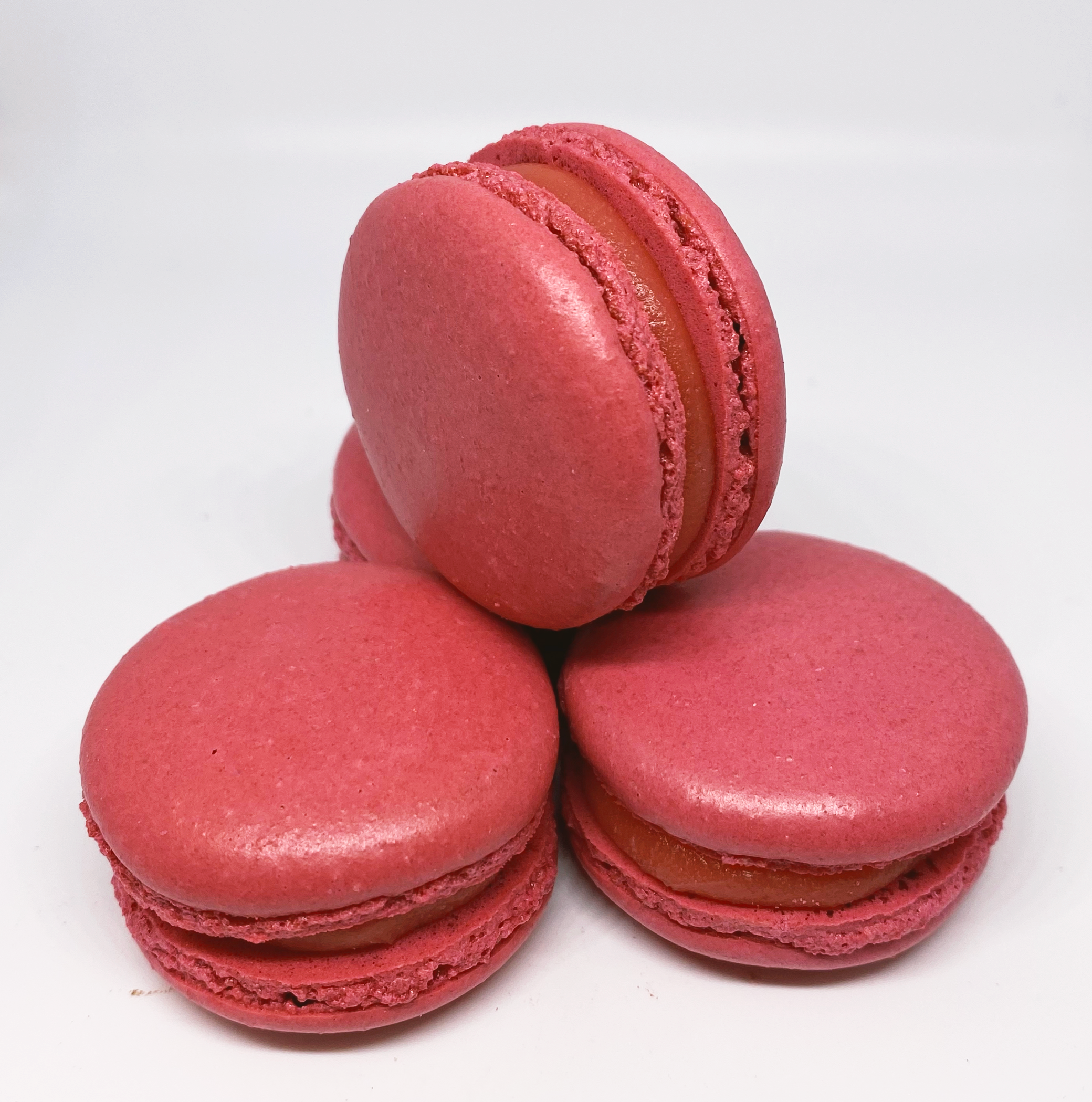 Raspberry - Izzy Macarons